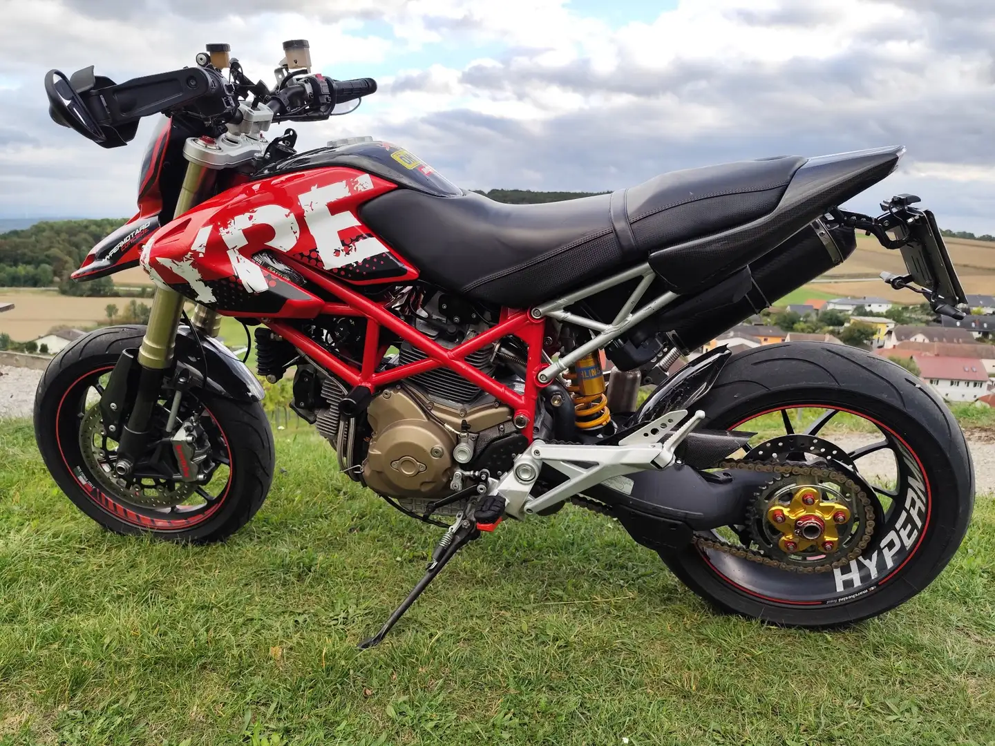 Ducati Hypermotard 1100 Sport Piros - 2