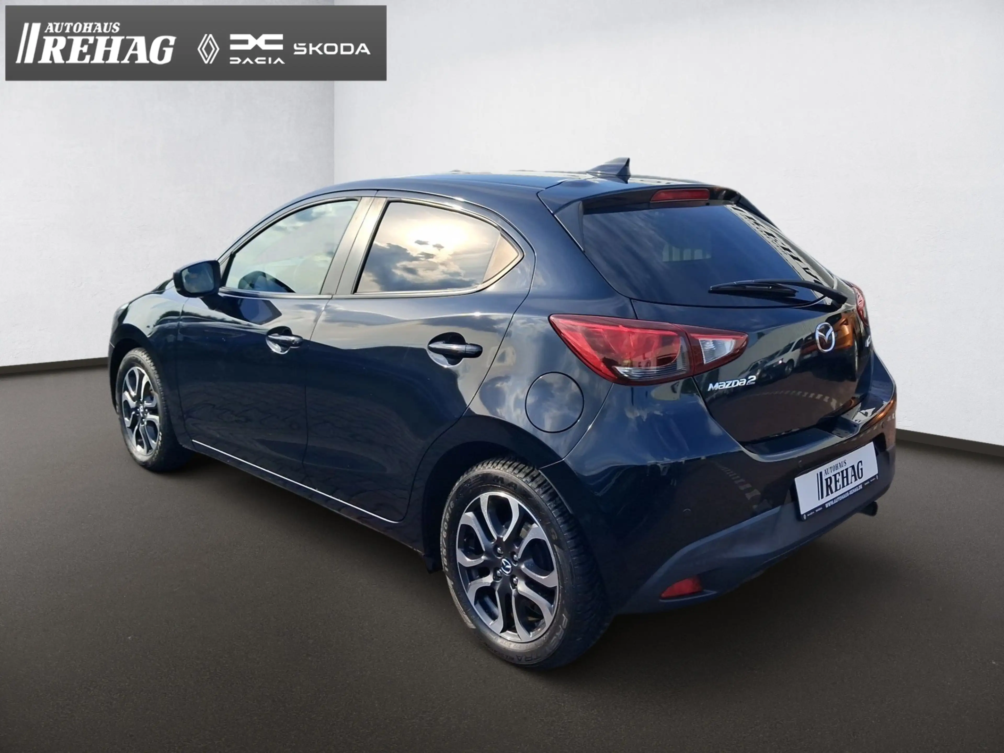 Mazda 2 1,5 SKYACTIV-G 75 *NAVI*KLIMA*PDC* — photo 10