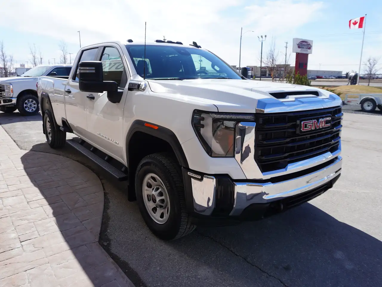 GMC Sierra 3500HD снимка GMC Sierra 3500HD