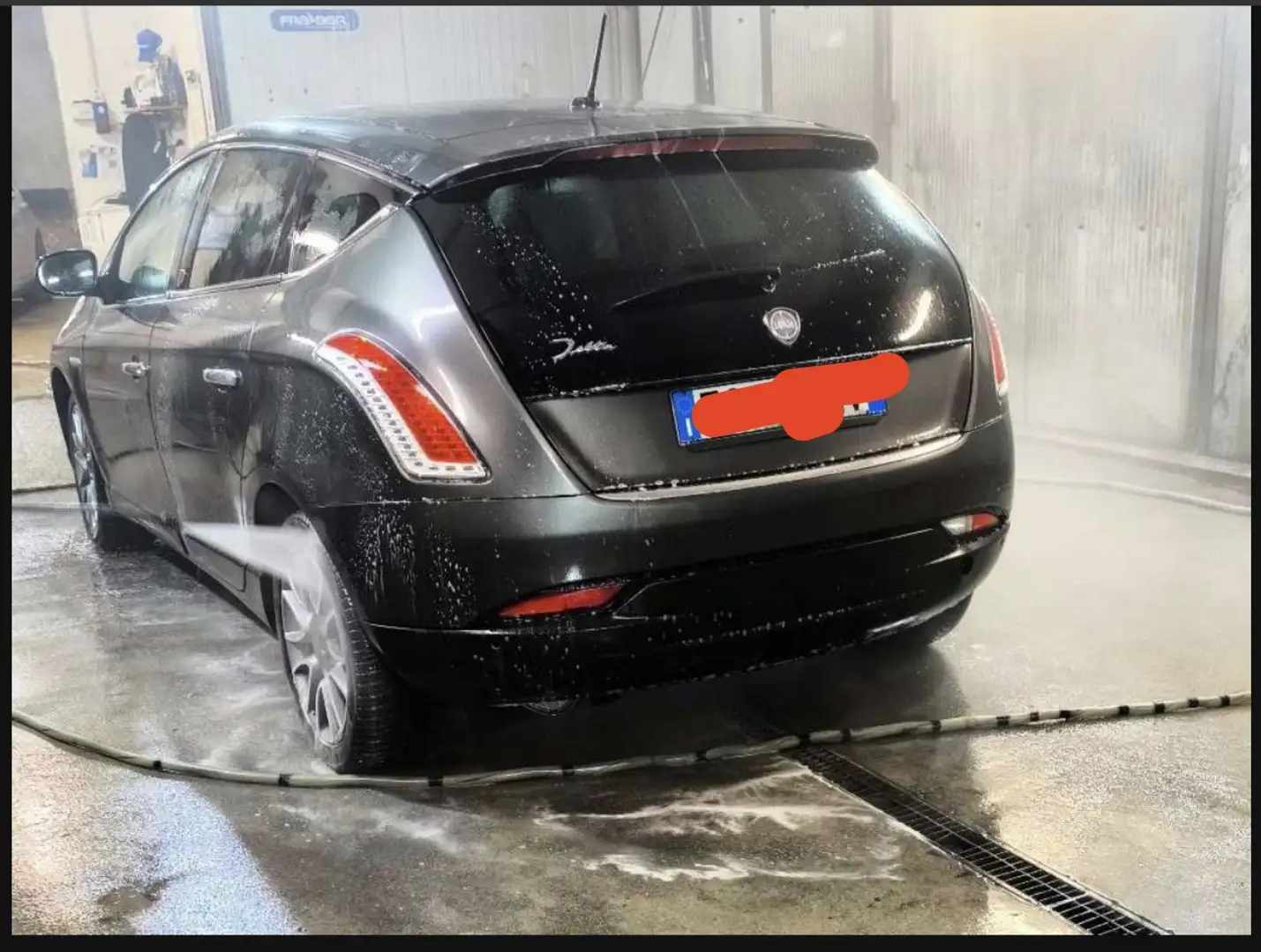 Lancia Delta 2.0 mjt Platino 165cv dpf - 1