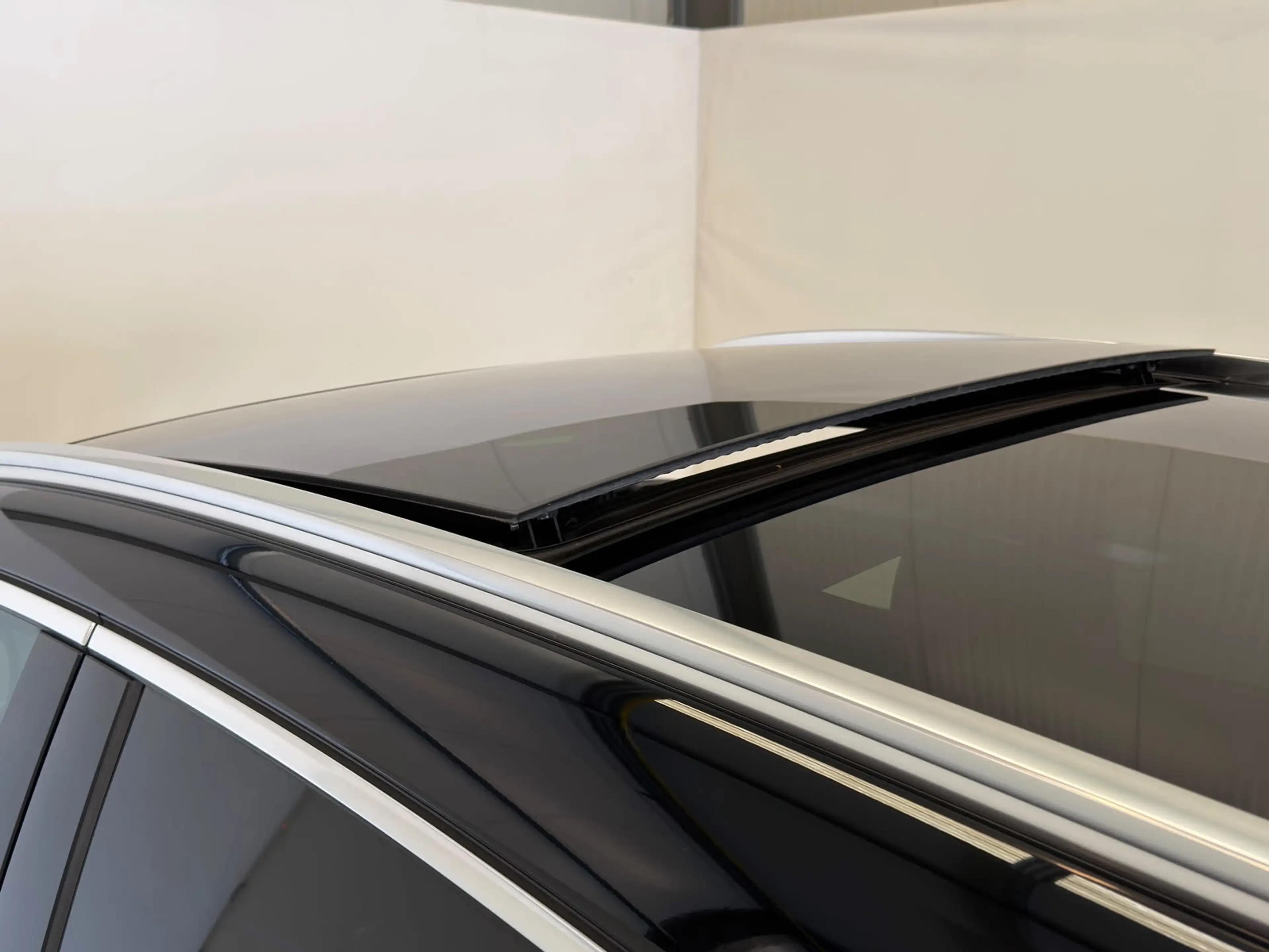 Mercedes-Benz GLA 250 e AMG / Pano / Memory / BTW — photo 6