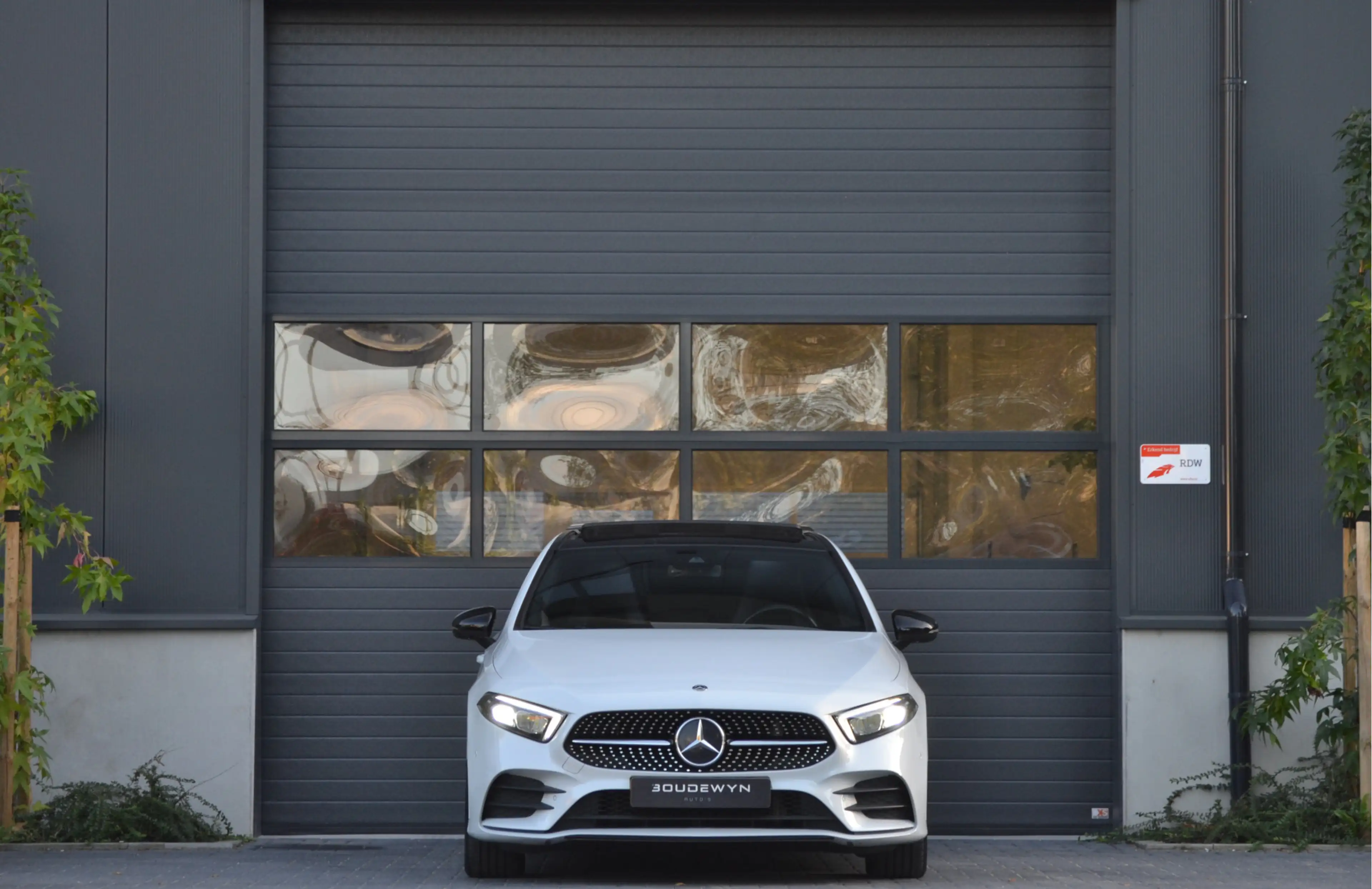 Mercedes-Benz A 180 Business Solution AMG Night Upgrade NAP | Pano | C — photo 3