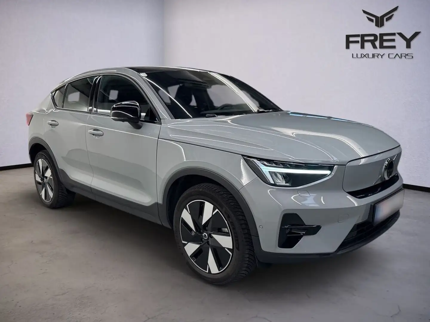 Volvo C40 Ultimate Recharge Pure Electric Twin AWD Grey - 2