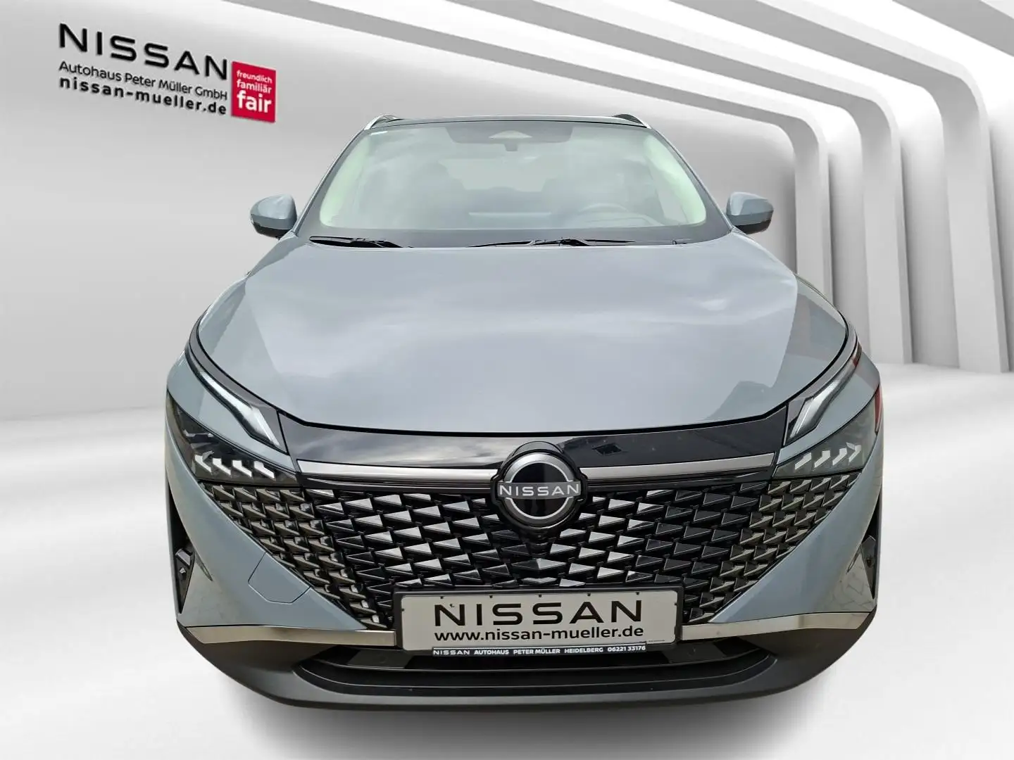 Nissan Qashqai 1.3 DIG-T MHEV 158 PS Xtronic 4x2 N-Connecta Komfo Gris - 2