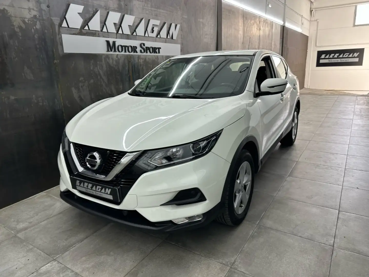 Nissan Qashqai 1.2 DIG-T Acenta 4x2 Blanco - 1