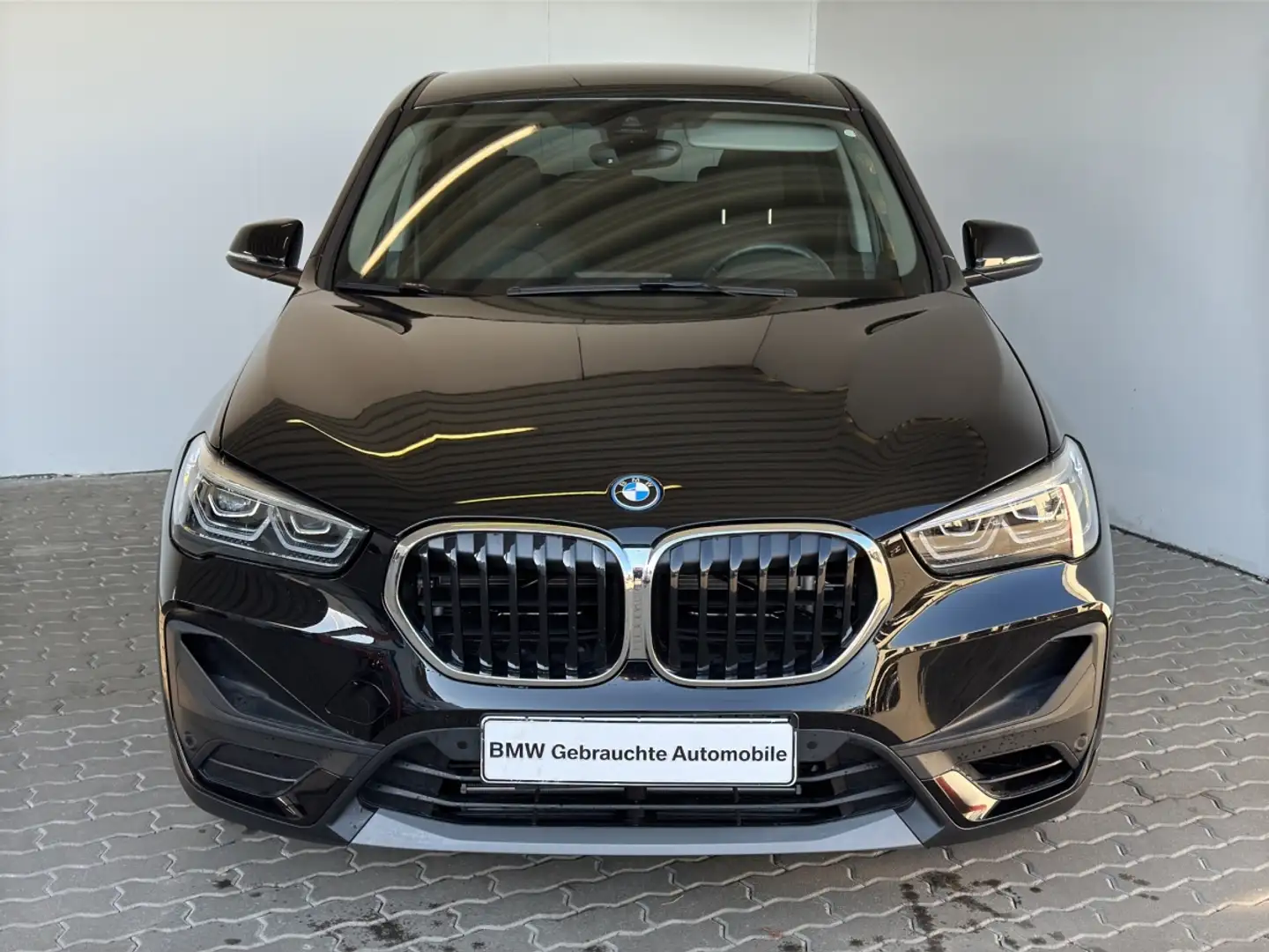 BMW X1 xDrive25e Advantage Navi.LED.AHK.RFK.PDC.SHZ. Nero - 1