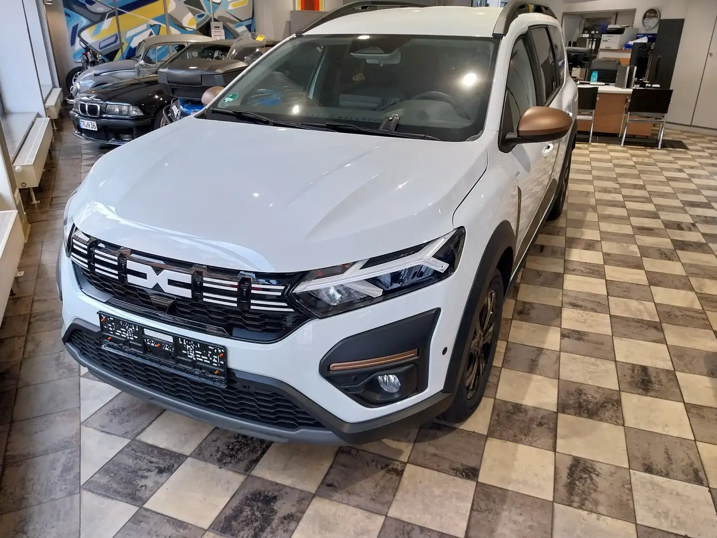 Dacia Jogger Jogger TCe 100 ECO-G Extreme Weiß - 1