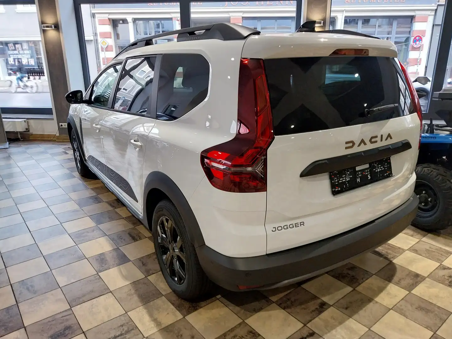 Dacia Jogger Jogger TCe 100 ECO-G Extreme Weiß - 2