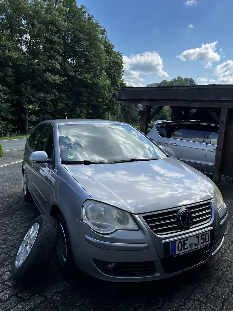 Volkswagen Polo 9n - 2