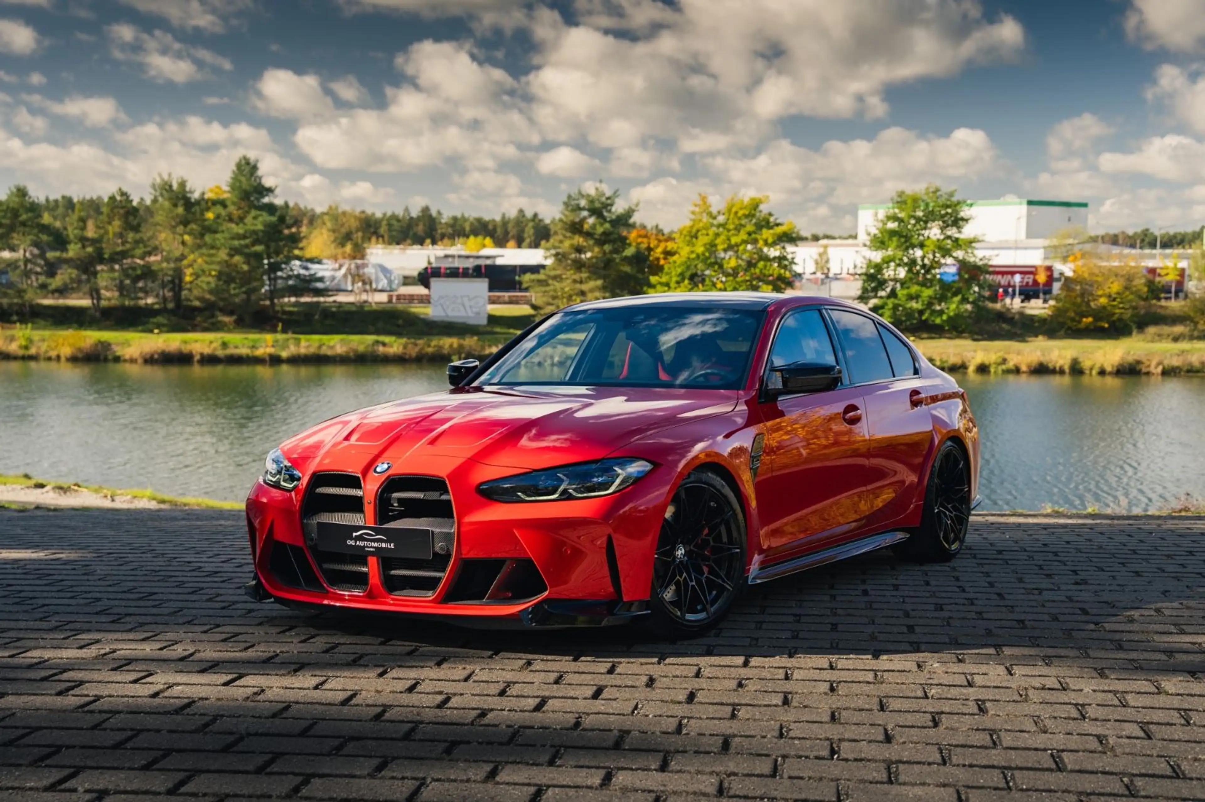 BMW M3 Lim. xDrive Comp.*CARBON*H&K*360*LASER*MEMORY — photo 2