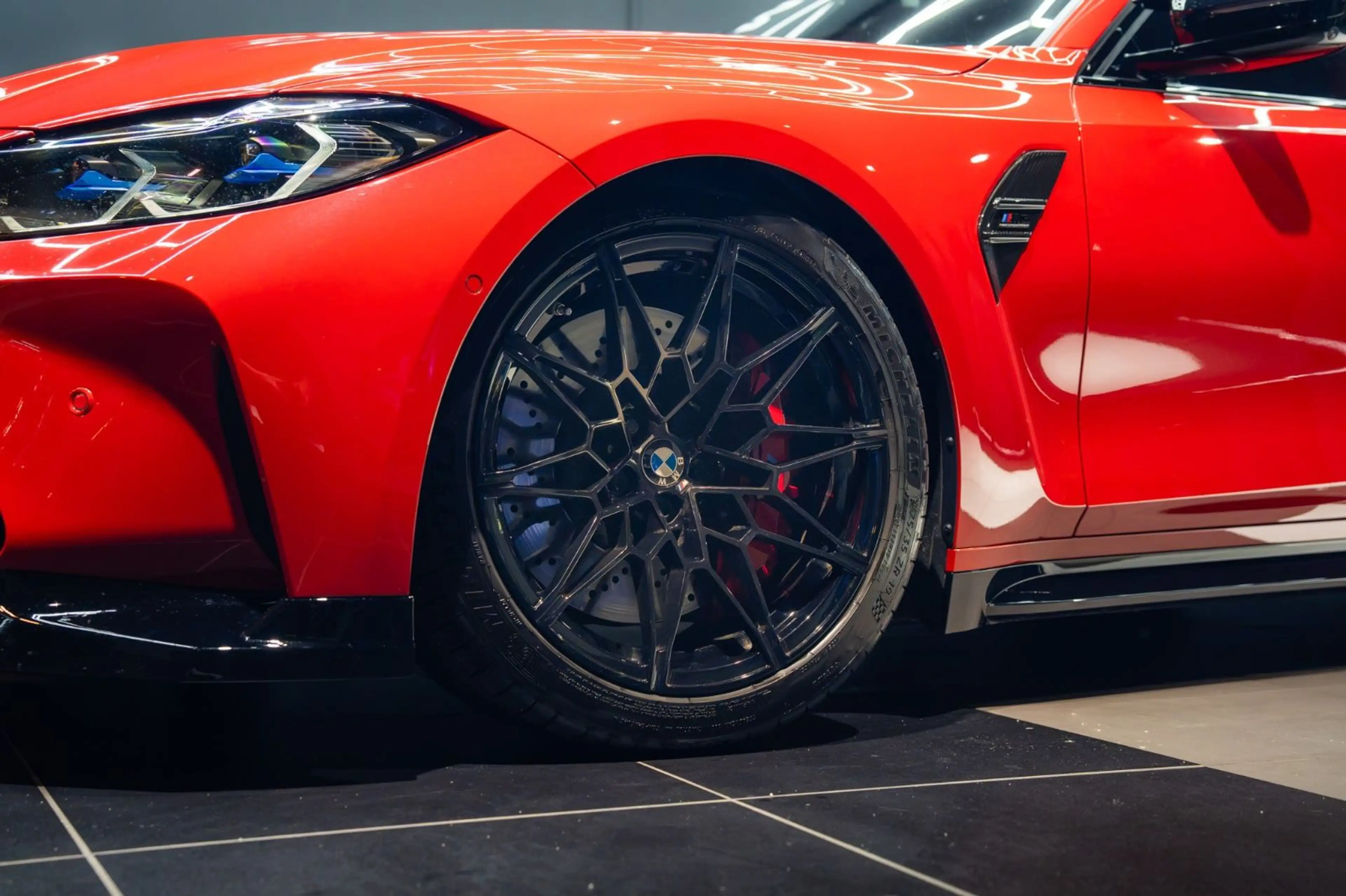 BMW M3 Lim. xDrive Comp.*CARBON*H&K*360*LASER*MEMORY — photo 7