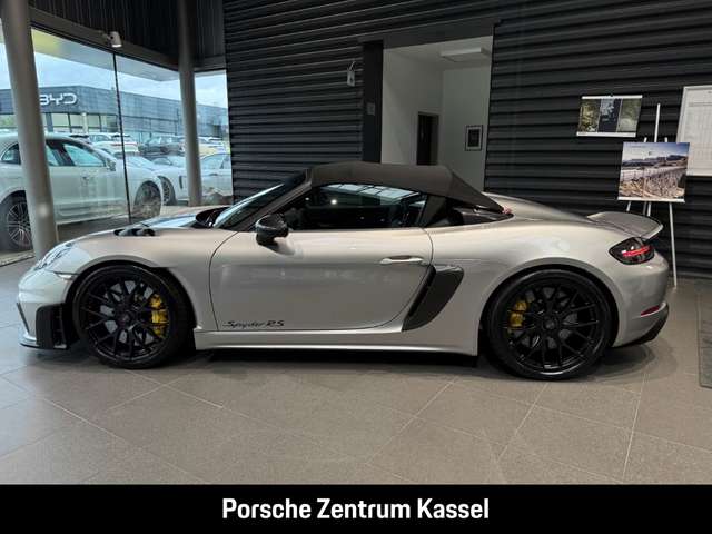 Porsche 718 Spyder RS