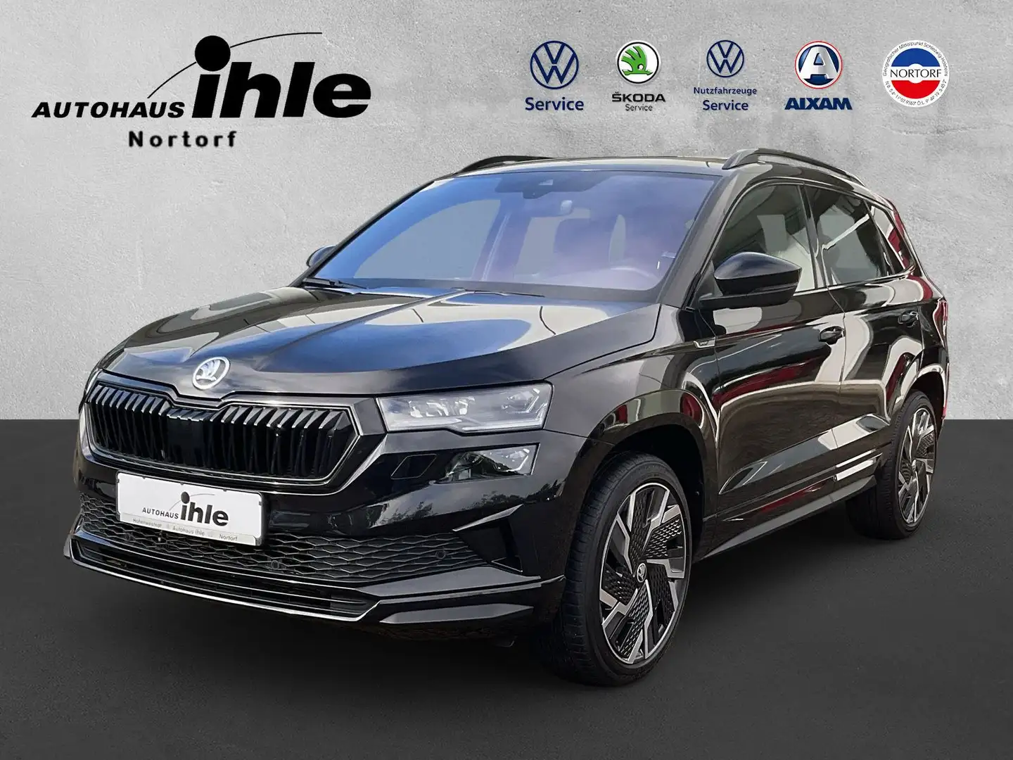 Skoda Karoq 2.0 TSI Sportline 4x4 DSG AHK Standhg ACC Schwarz - 1