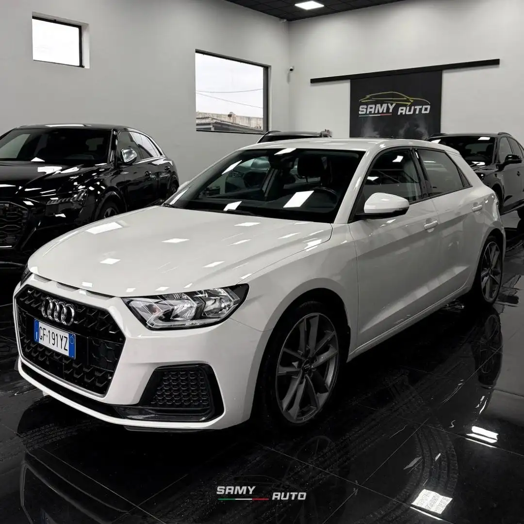 Audi A1 Sportback 25 1.0 tfsi Bianco - 2