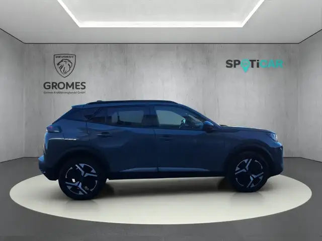 Peugeot 2008 view 2