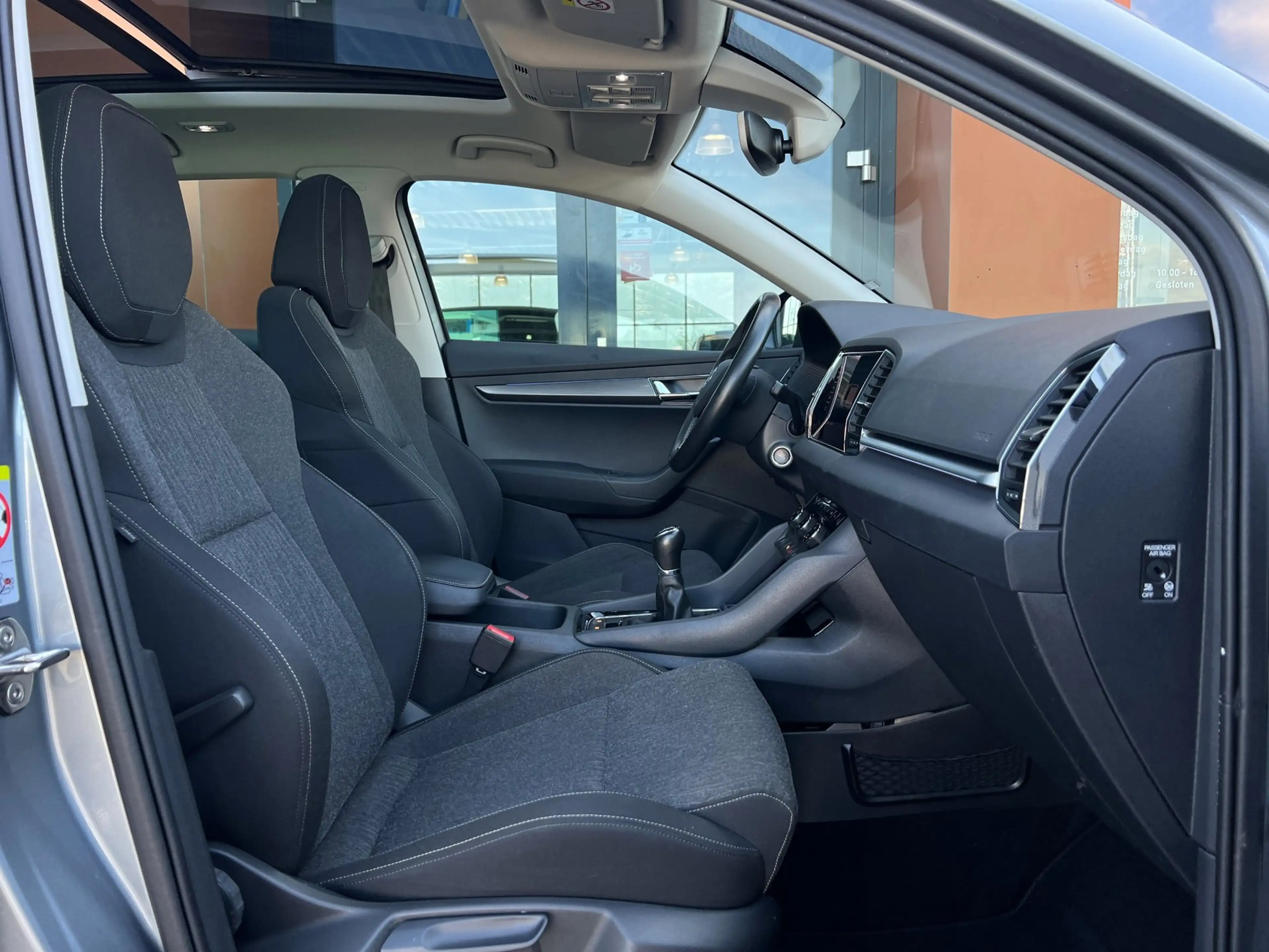 Skoda Karoq 1.0TSI|Panodak|Carplay|Camera|Trekhaak|LED|Sfeer — photo 8