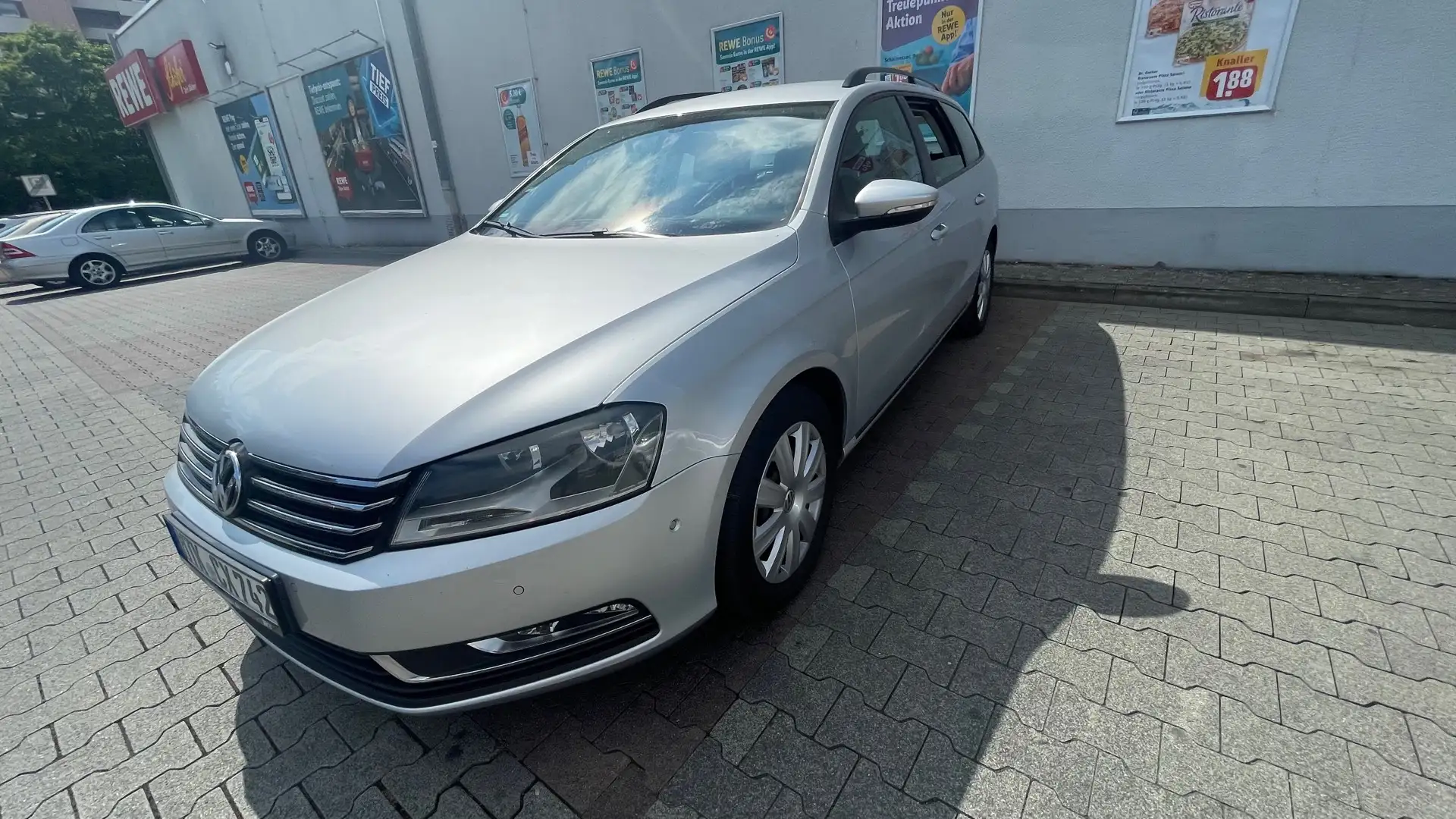 Volkswagen Passat Variant 1.6 TDI BlueMotion Technology Trendline - 1