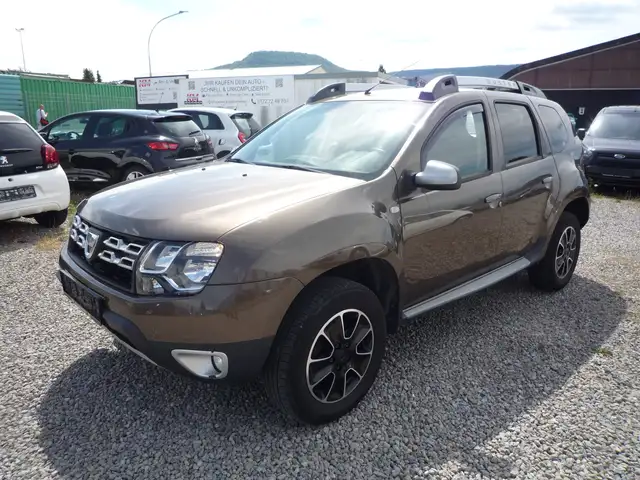 Dacia Duster Prestige 4x2*NAVI*KAMERA*TÜV 3/27*SHZ*TEMPOMAT