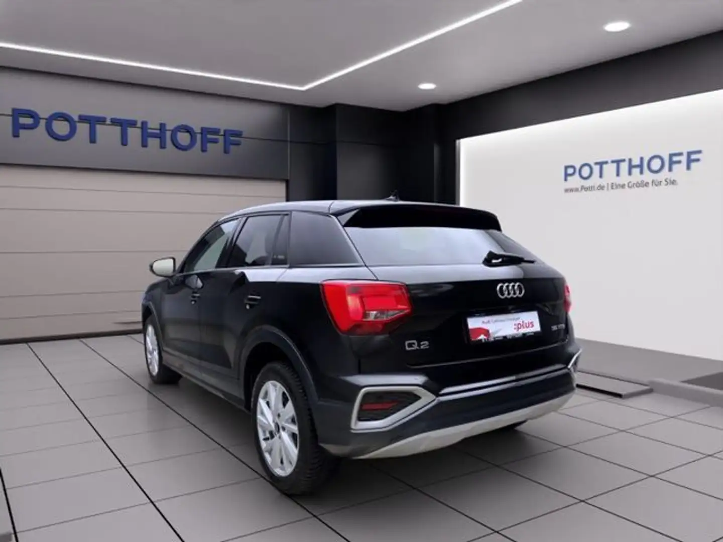 Audi Q2 35 TFSI ADVANCED VIRTUAL NAVI KLIMA LM17 Schwarz - 2