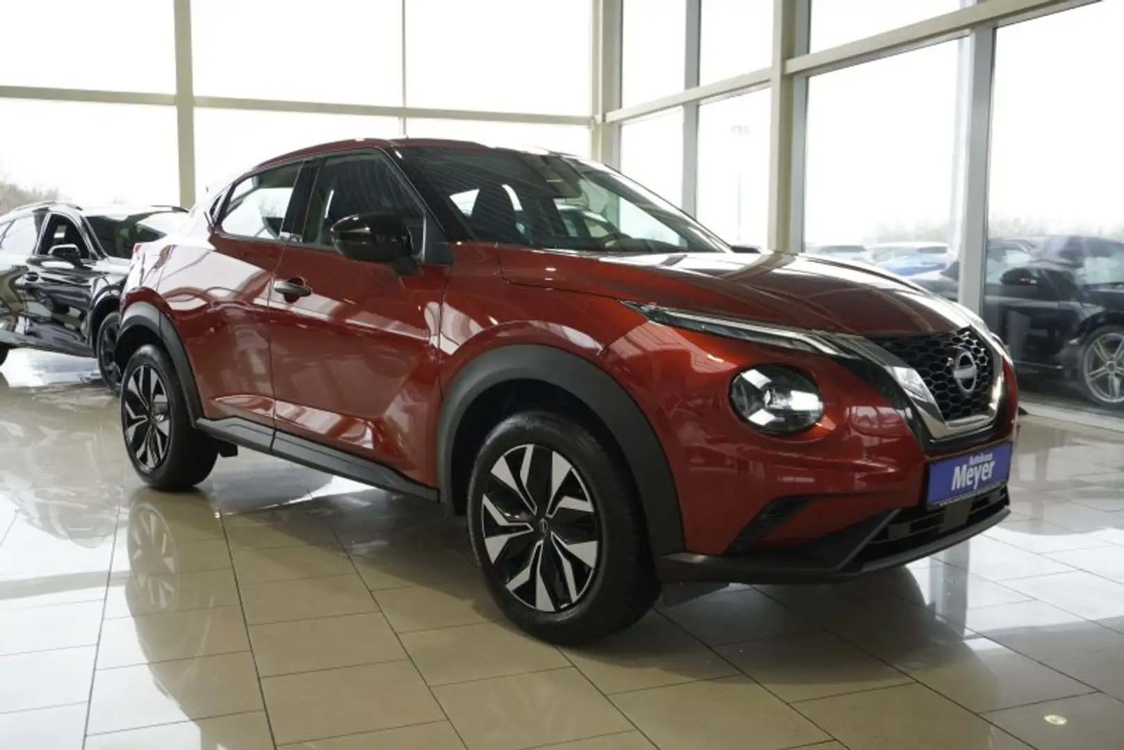 Nissan Juke Facelift 1.0 DIG-T Voll-LED/Kamera/Sitzhz/Klimaaut crvena - 2