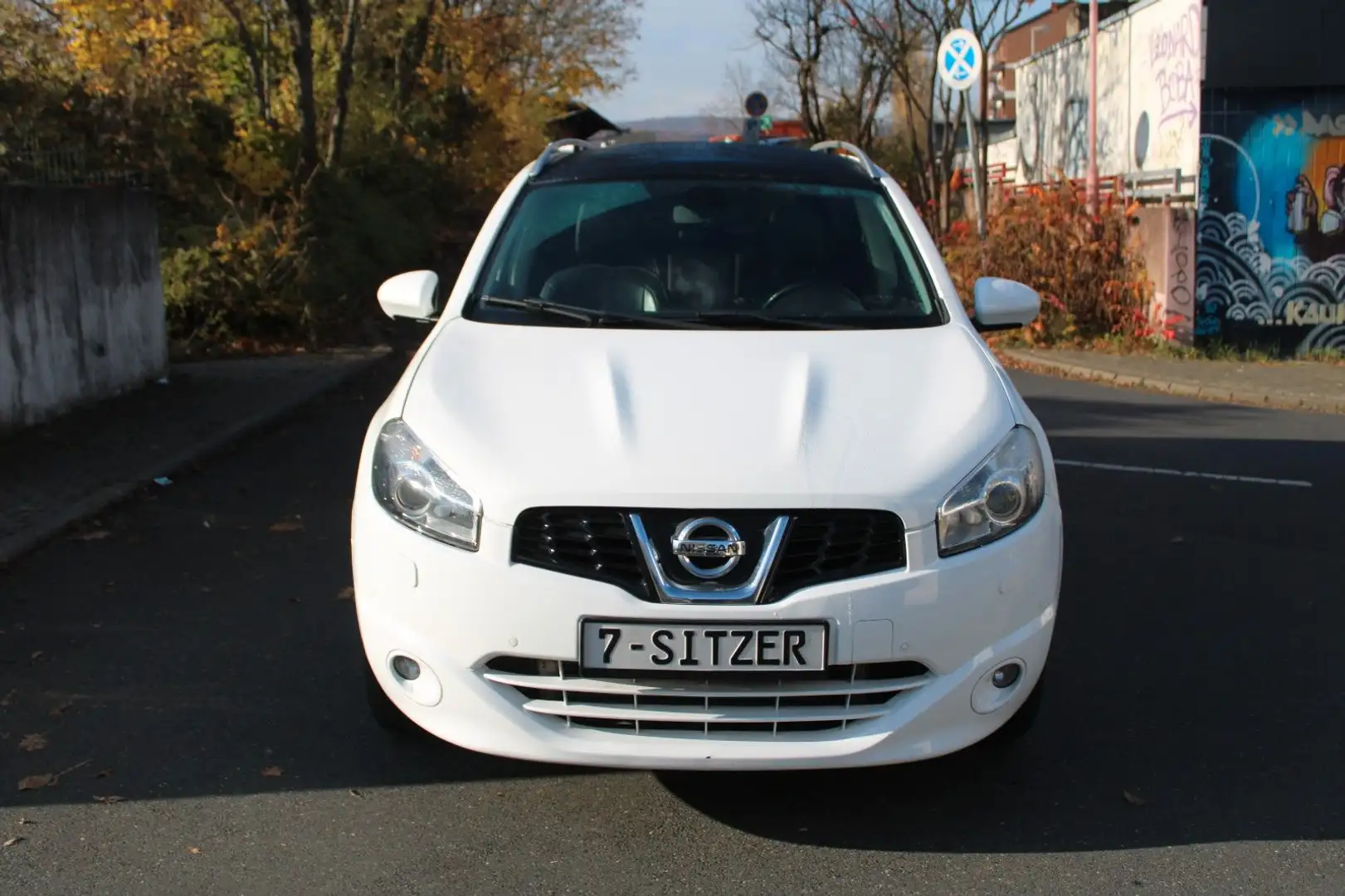 Nissan Qashqai +2 Tekna 4X4 7-Sitzer Pano Leder AHK Weiß - 2