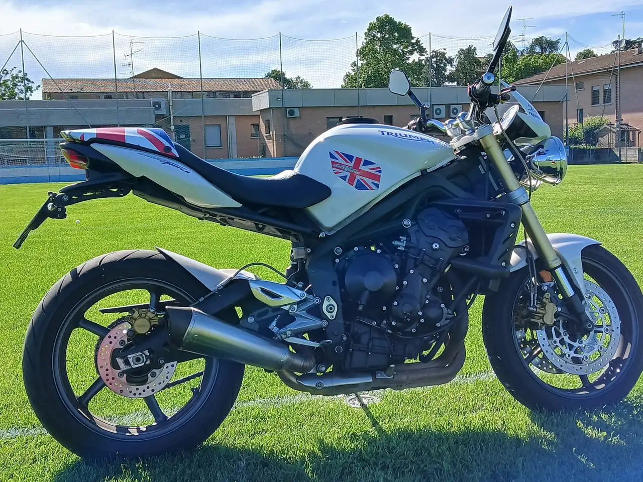 Triumph Street Triple 675