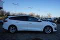 Ford Focus Turnier 1.5 EcoBlue Aut. LED Navi Blanc - thumbnail 2