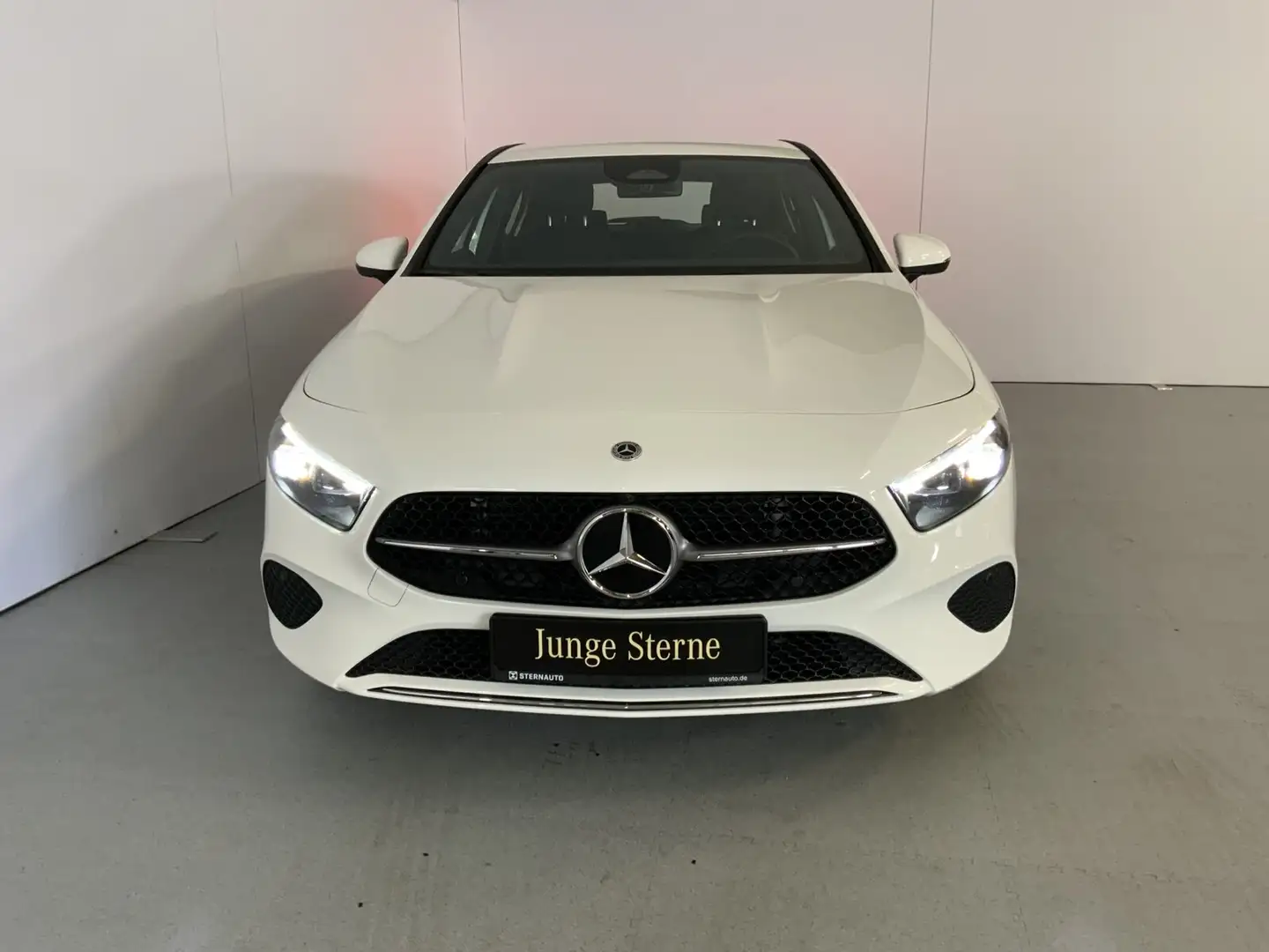 Mercedes-Benz A 220 A 220 4MATIC Kompaktlimousine  Progressive Navi Blanco - 2