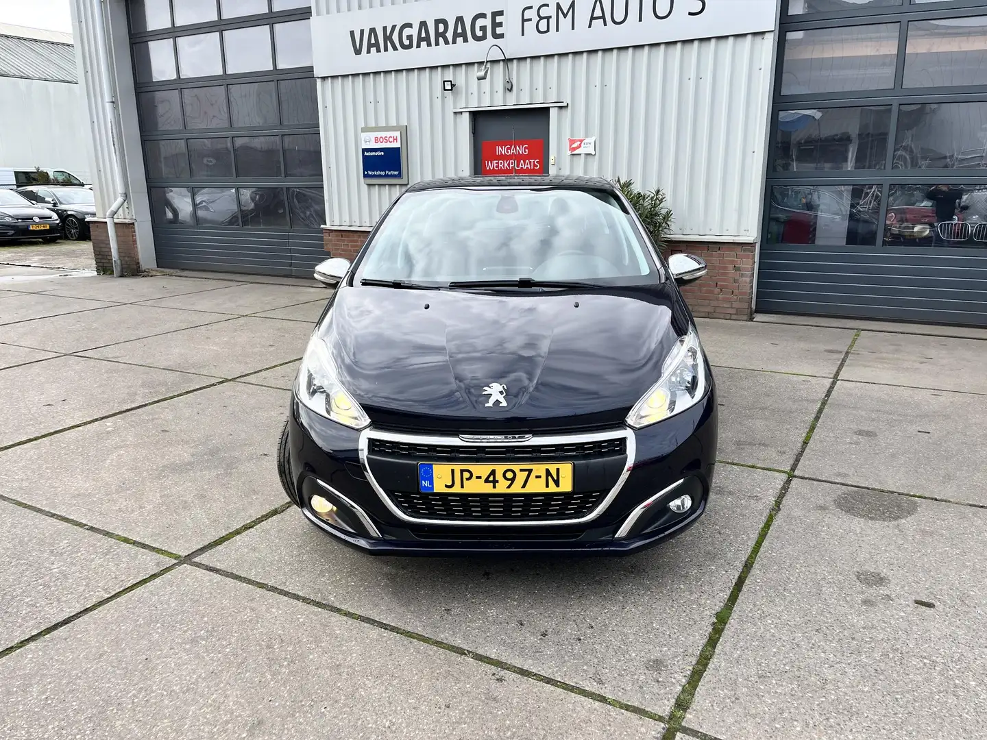 Peugeot 208 1.2 PureTech Allure Blue - 2