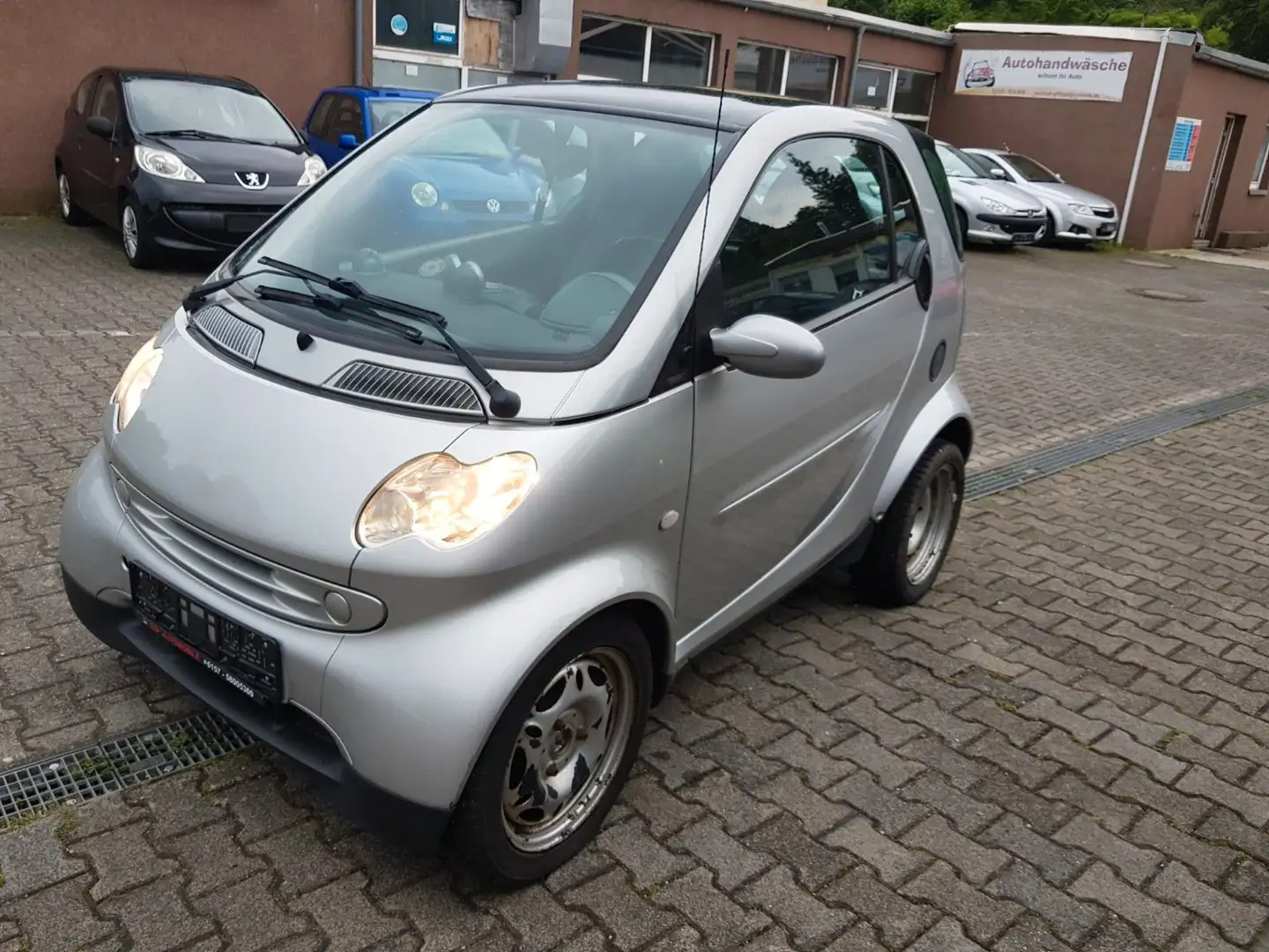 smart forTwo fortwo coupe/Motor revidiert/TÜV+Insp neu Silber - 1