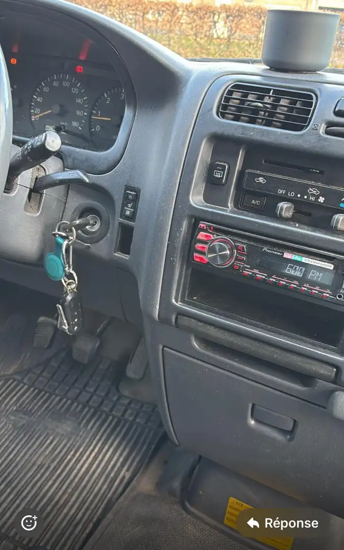 Toyota Hiace Toyota Hiace long chassis - 2