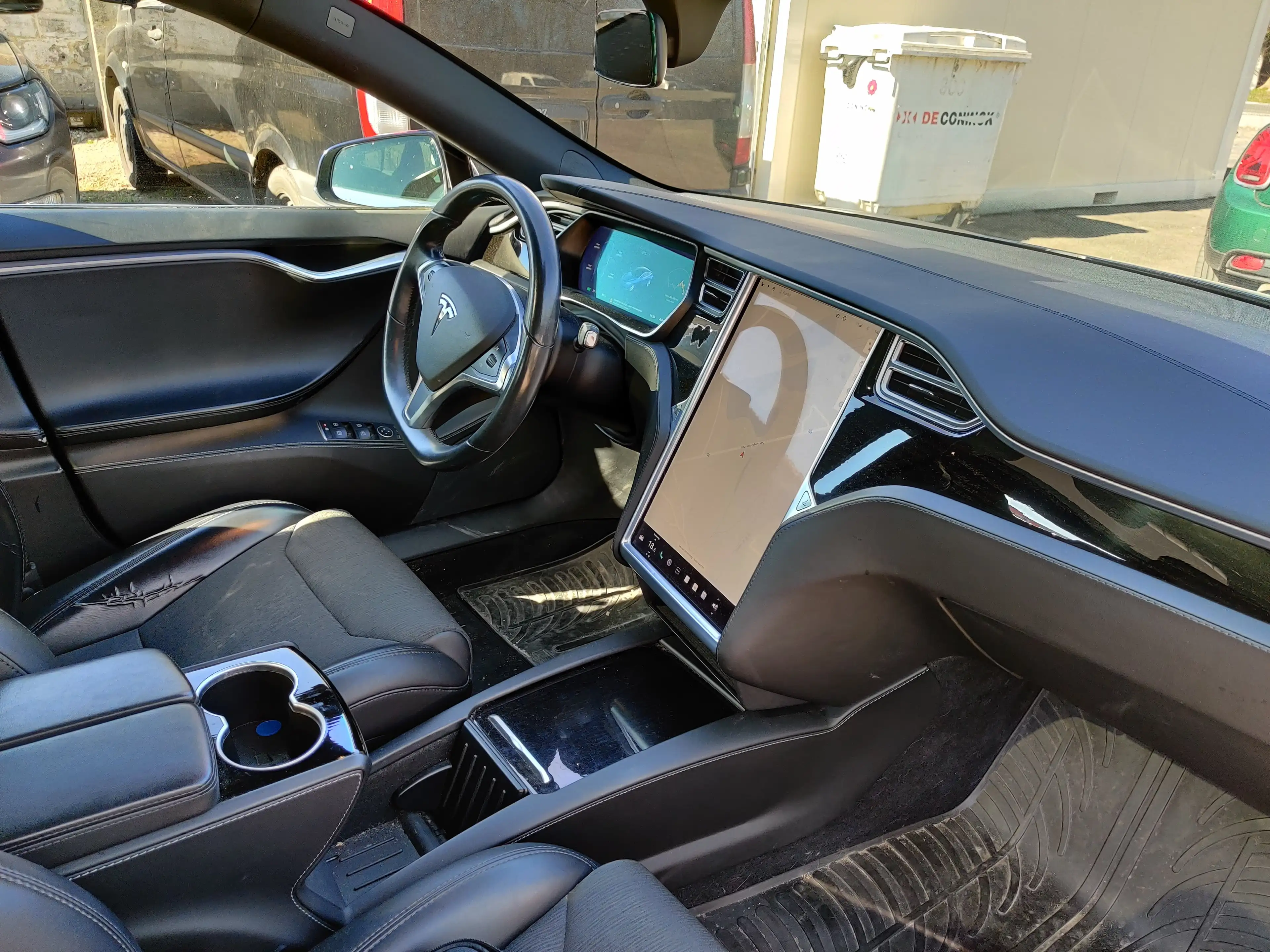 Tesla Model S 75 kWh Dual Motor — photo 7