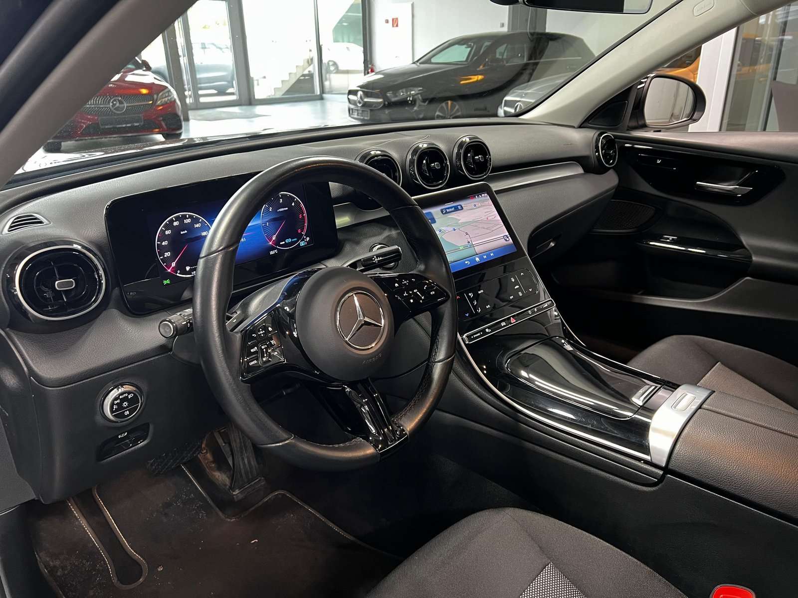 Mercedes-Benz C 220