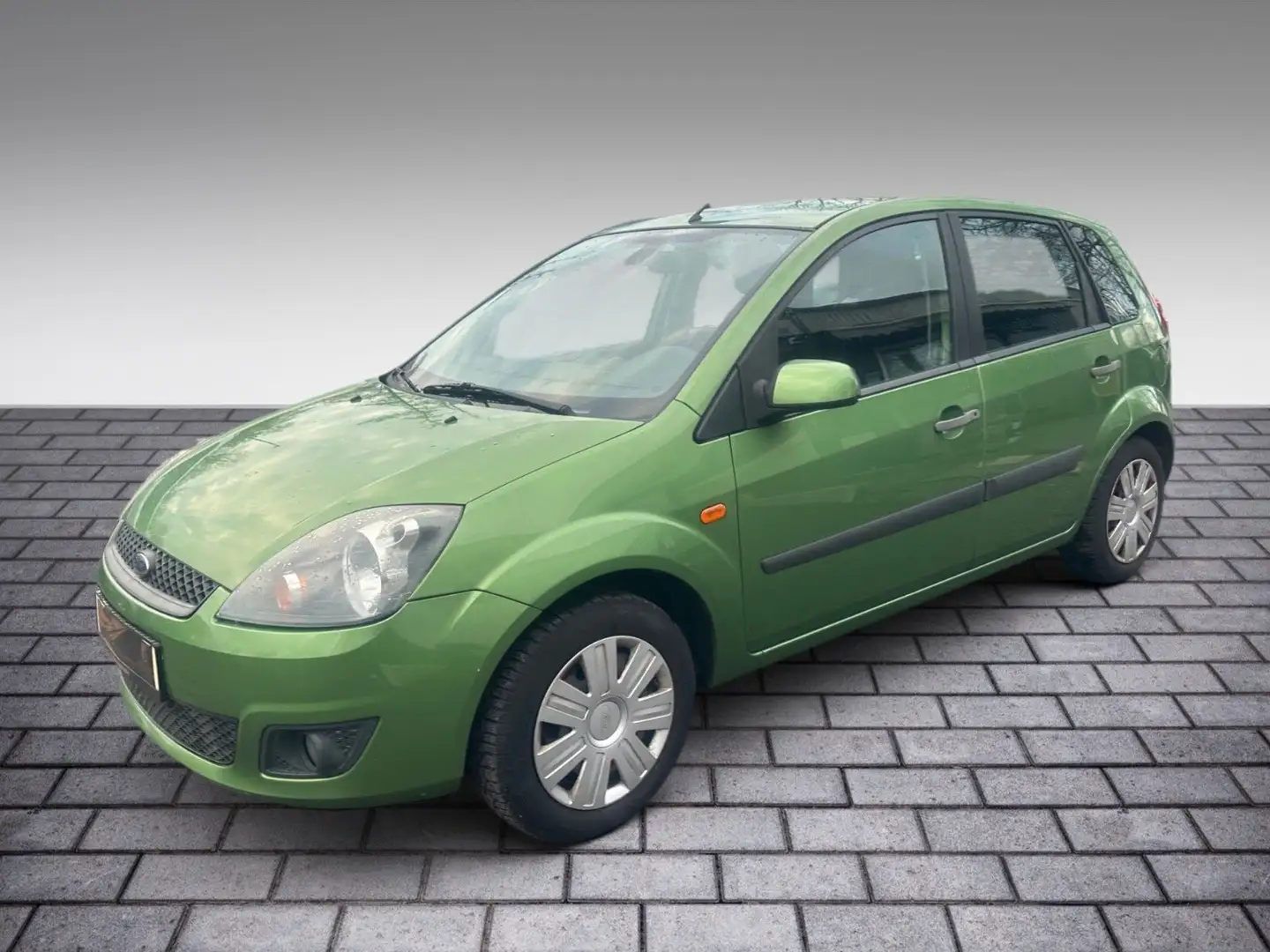 Ford Fiesta Connection Vert - 1