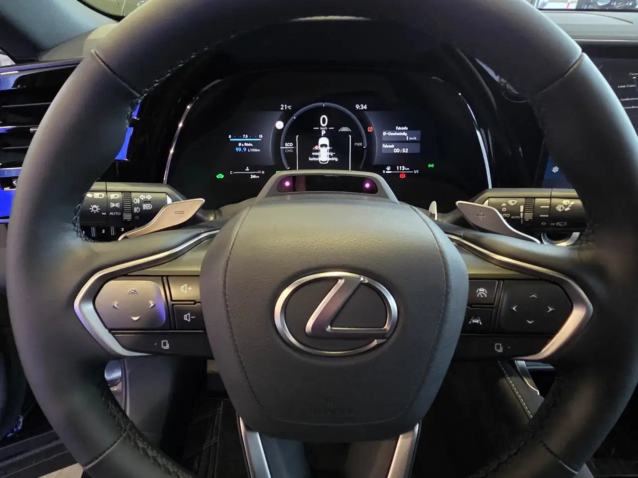 Lexus RX 350 H F Sport Design 4x4 Panorama-Glasdach 11