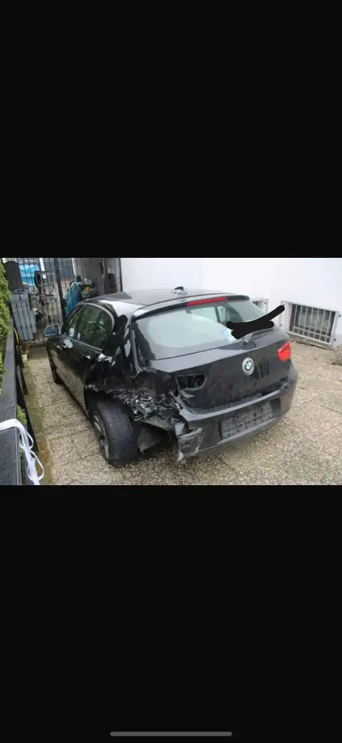 BMW 116 116d Aut. Advantage UNFALLWAGEN - 2