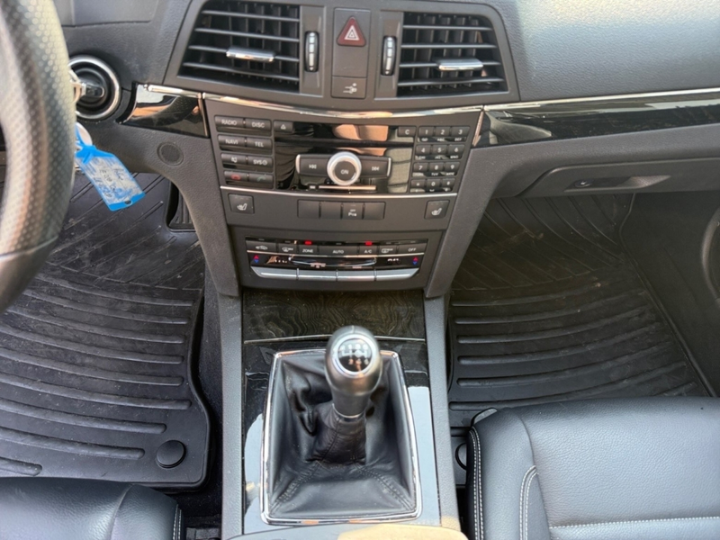 Mercedes-Benz E 220 Coupe CDI BlueEfficiency — photo 13