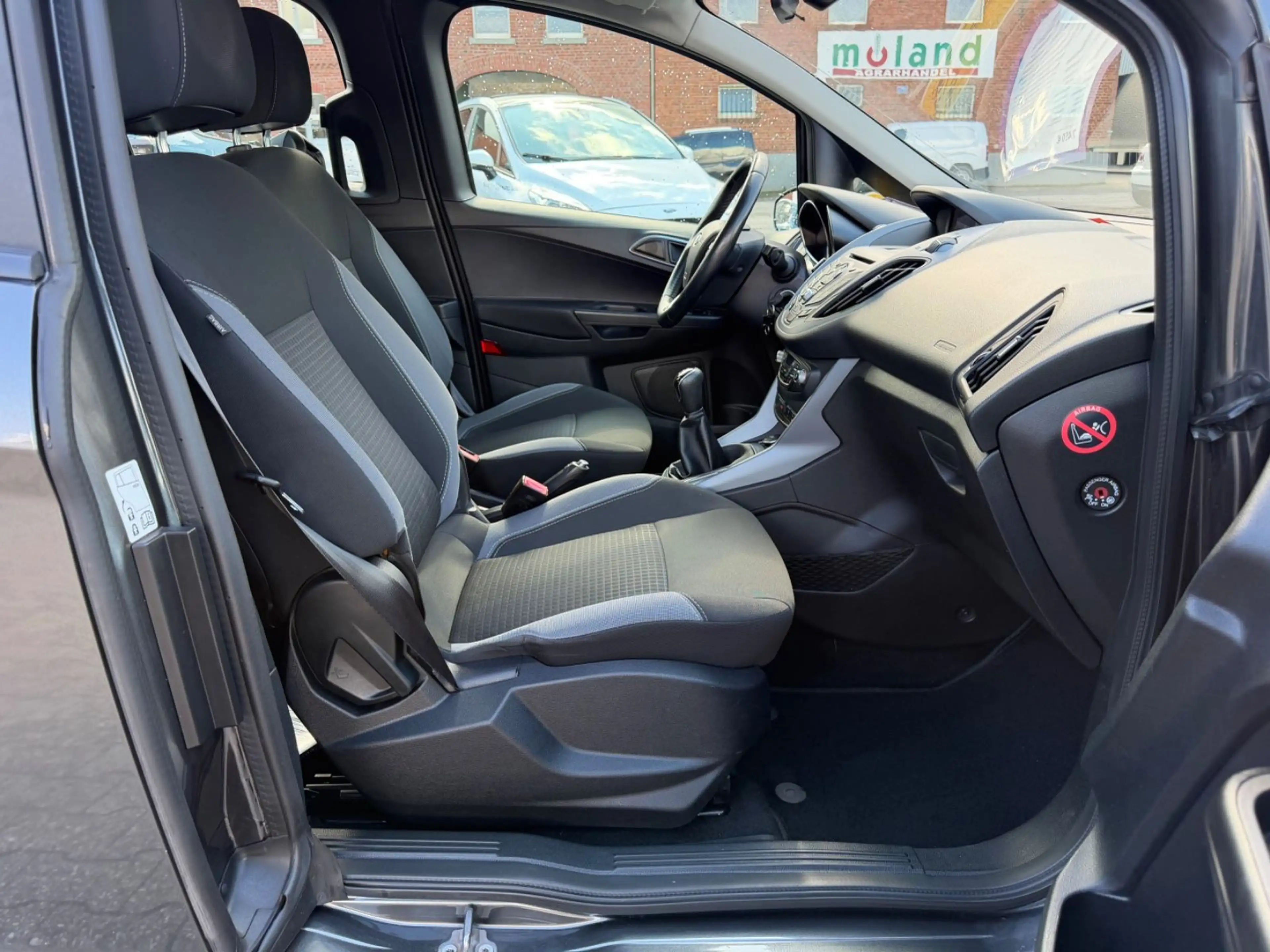 Ford B-Max Sitzhz Klimaauto PDC vo+ht Navi Bluetooth — photo 10