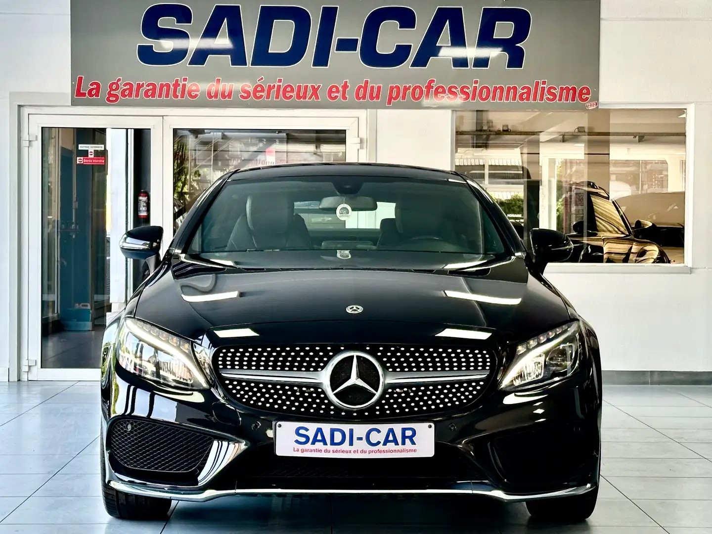 Mercedes-Benz C 180 Coupe 156cv - AMG LINE EDITION Zwart - 2