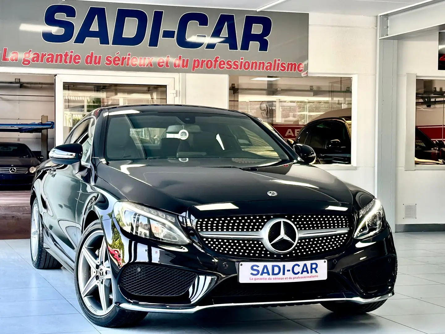 Mercedes-Benz C 180 Coupe 156cv - AMG LINE EDITION Zwart - 1