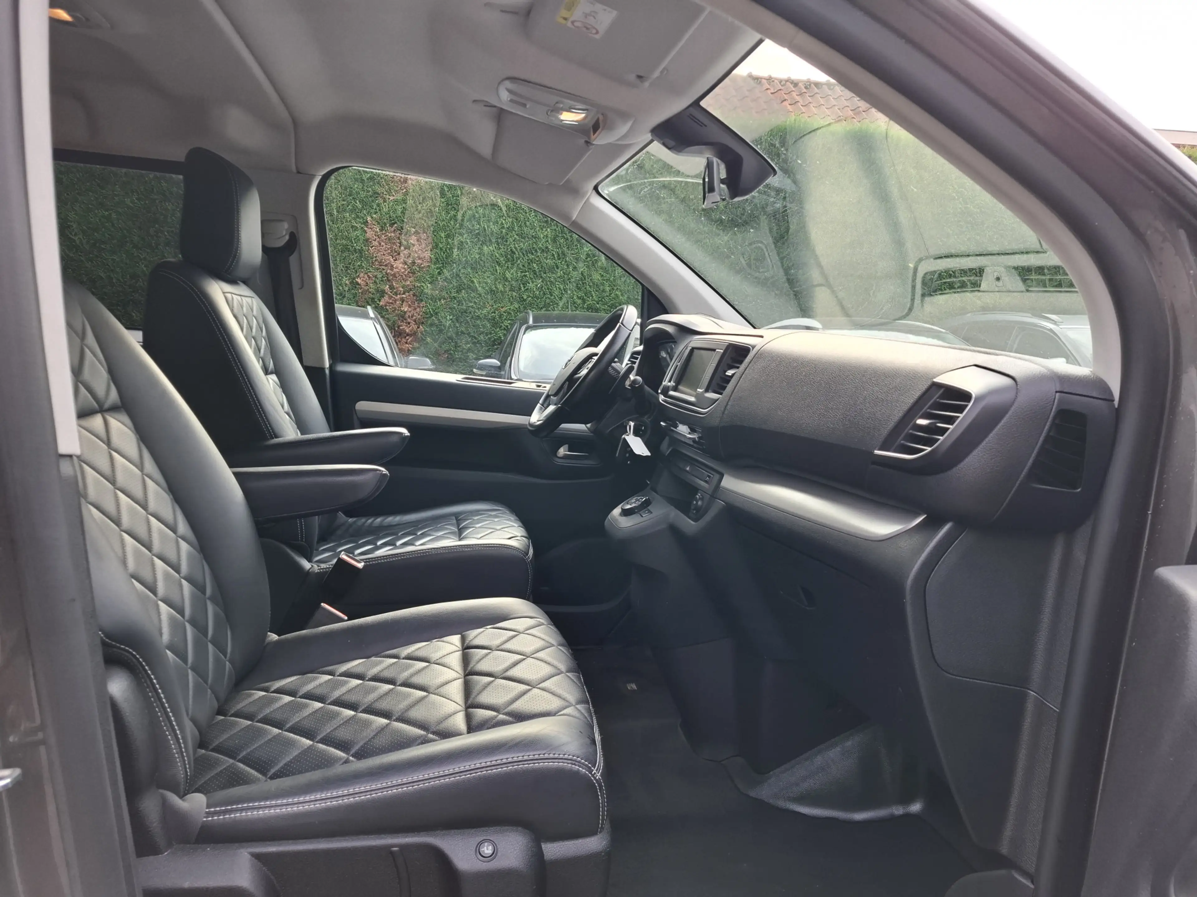 Toyota Proace Worker 2.0 D-4D Black Line DC 5-PERSOONS 2 X SCHUI — photo 10