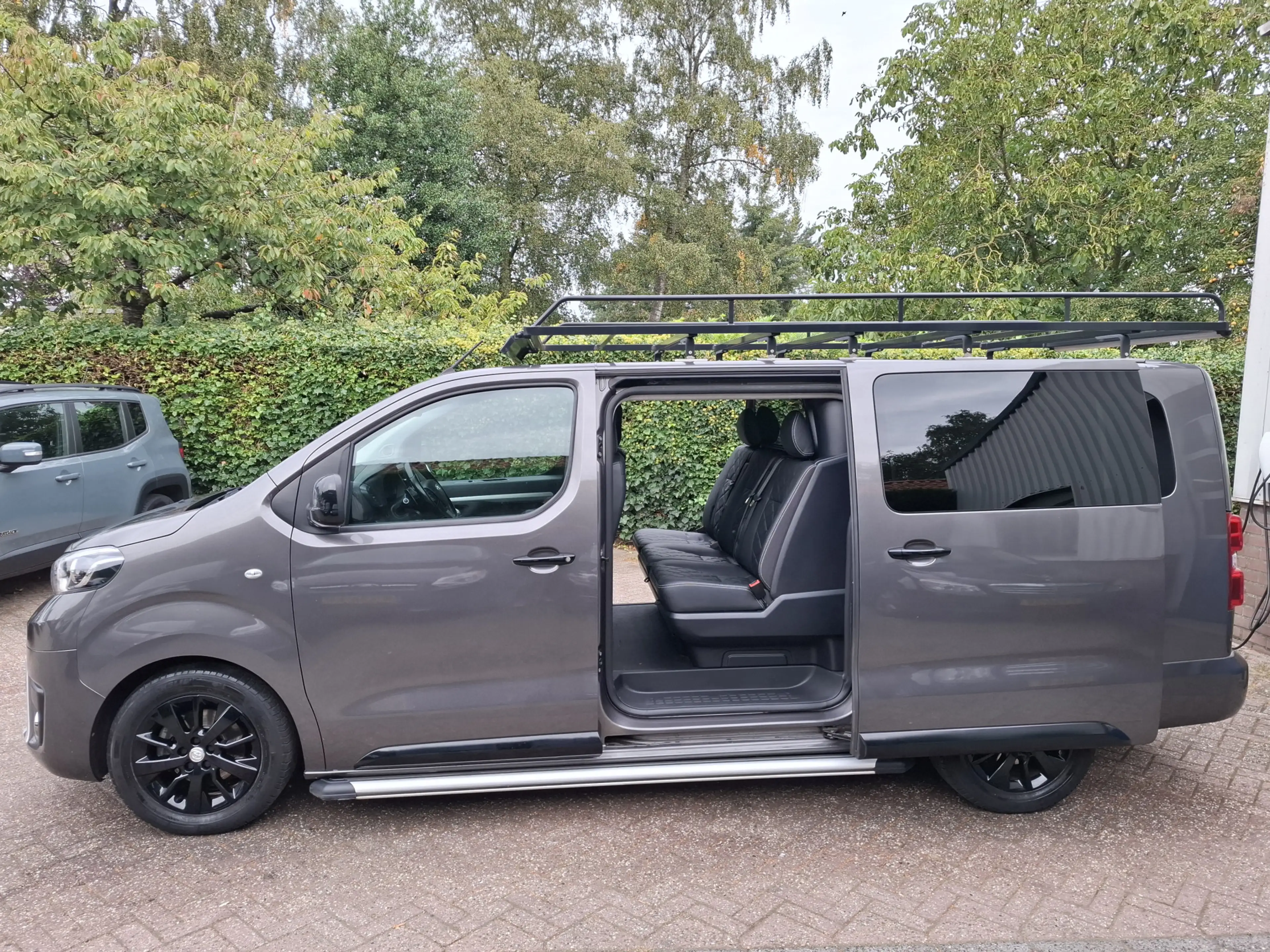Toyota Proace Worker 2.0 D-4D Black Line DC 5-PERSOONS 2 X SCHUI — photo 14