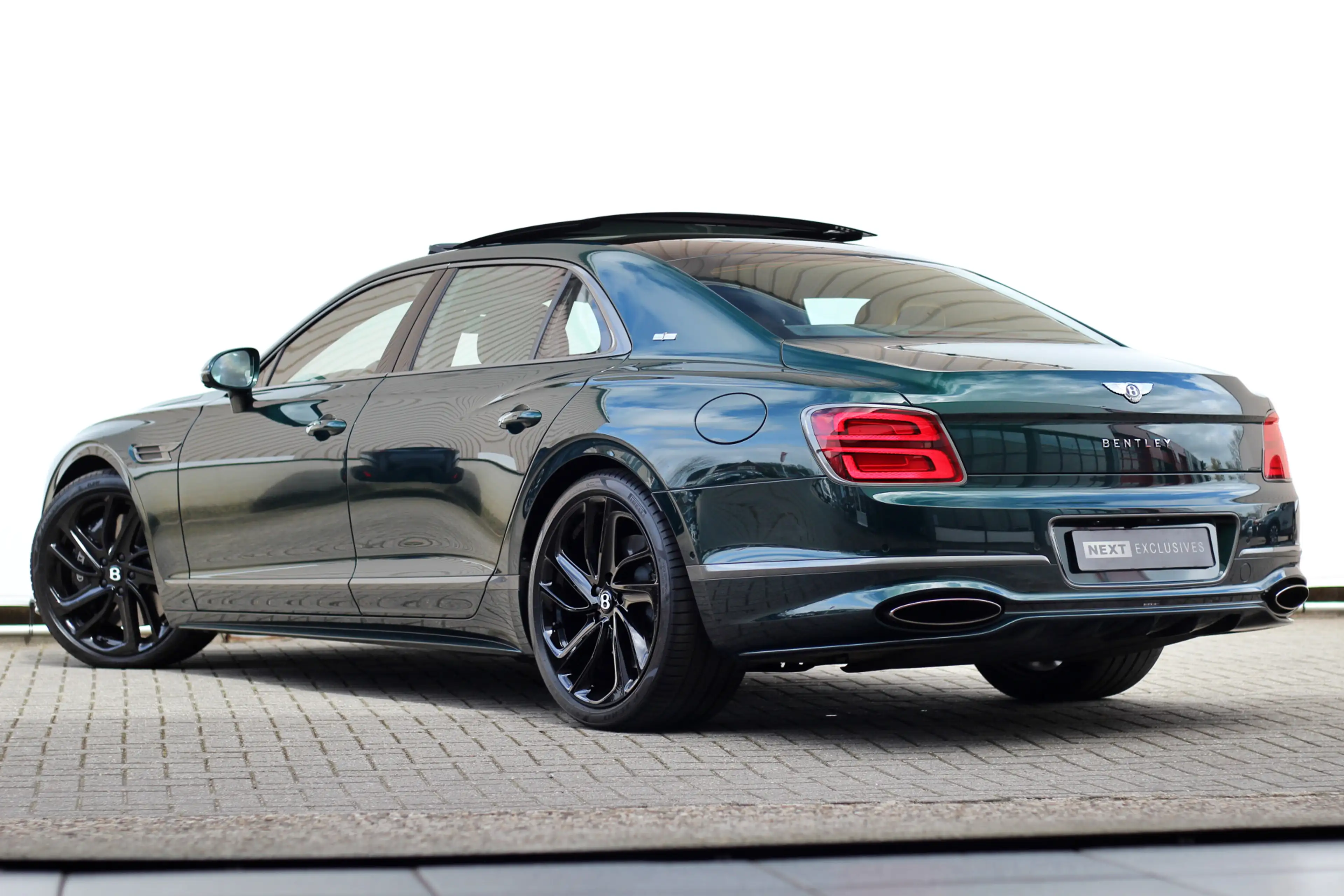 Bentley Flying Spur 4.0 V8 Hybrid Speed | Touring | Rotating | Naim | — photo 8