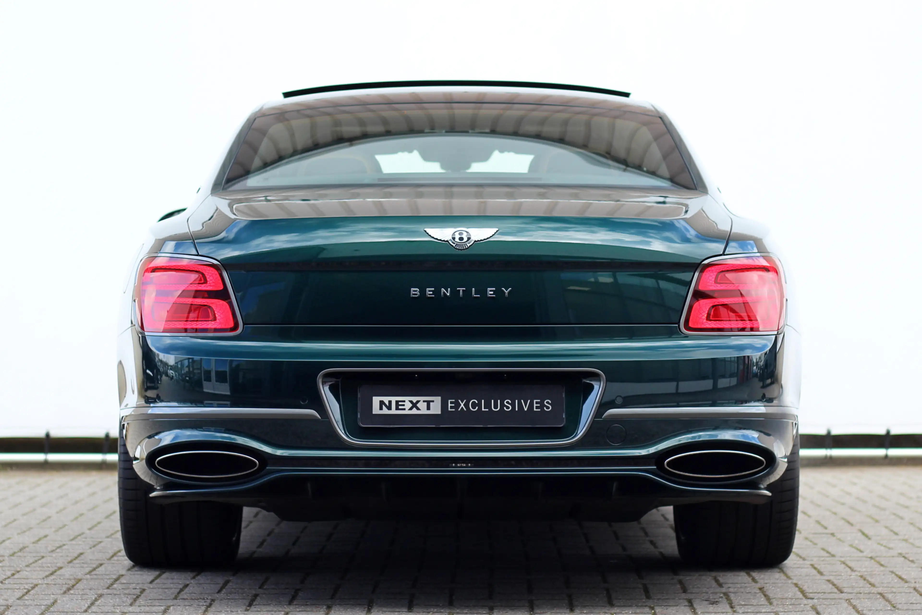 Bentley Flying Spur 4.0 V8 Hybrid Speed | Touring | Rotating | Naim | — photo 10