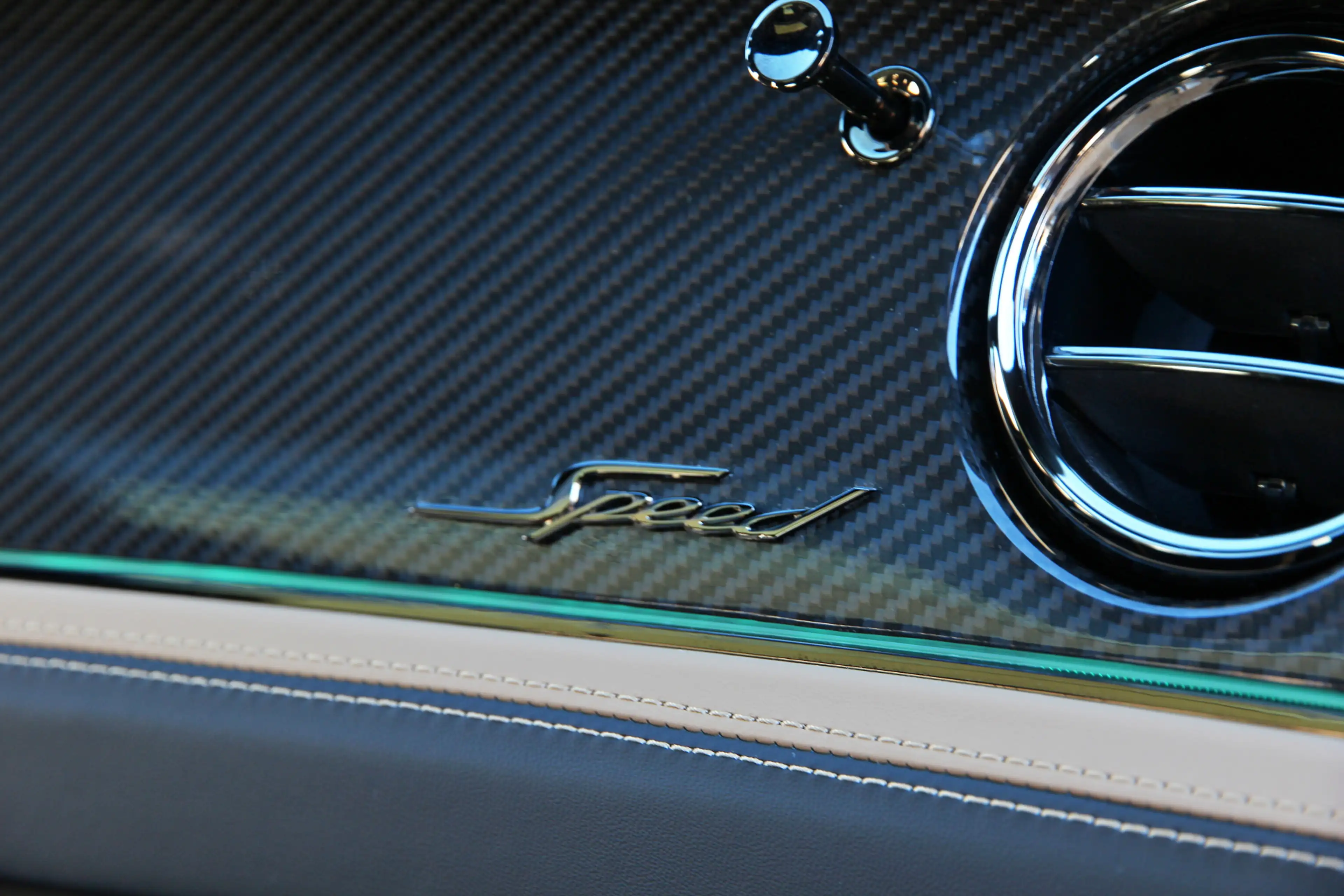 Bentley Flying Spur 4.0 V8 Hybrid Speed | Touring | Rotating | Naim | — photo 24