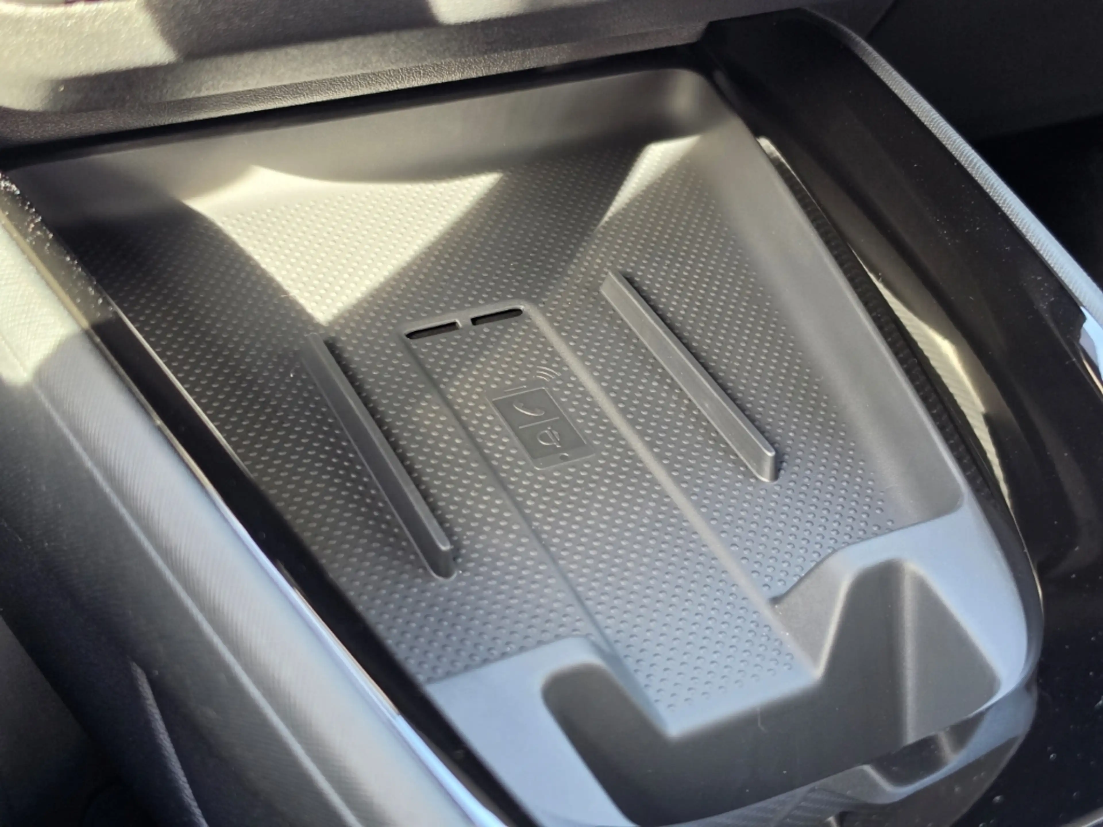 Skoda Epiq Edition Eins 55 (56 kWh) ACC Cam Shz FullLink Alu — photo 14