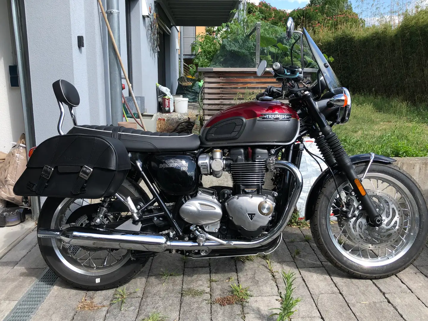 Triumph Bonneville T120 Czerwony - 2