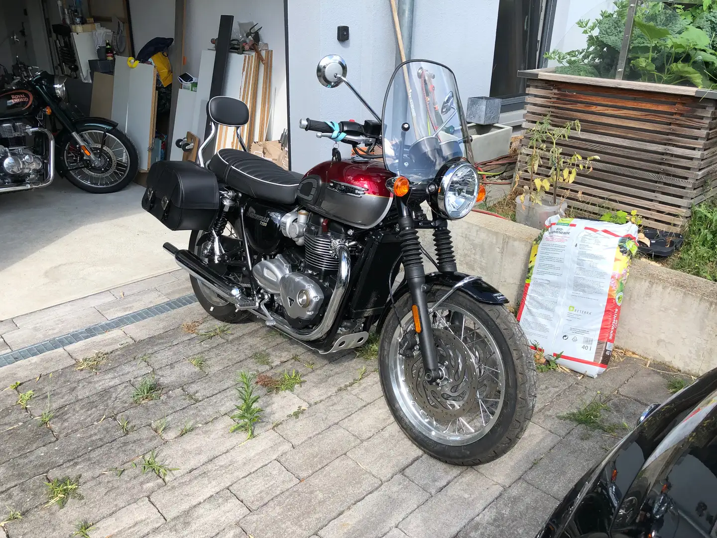 Triumph Bonneville T120 Czerwony - 1