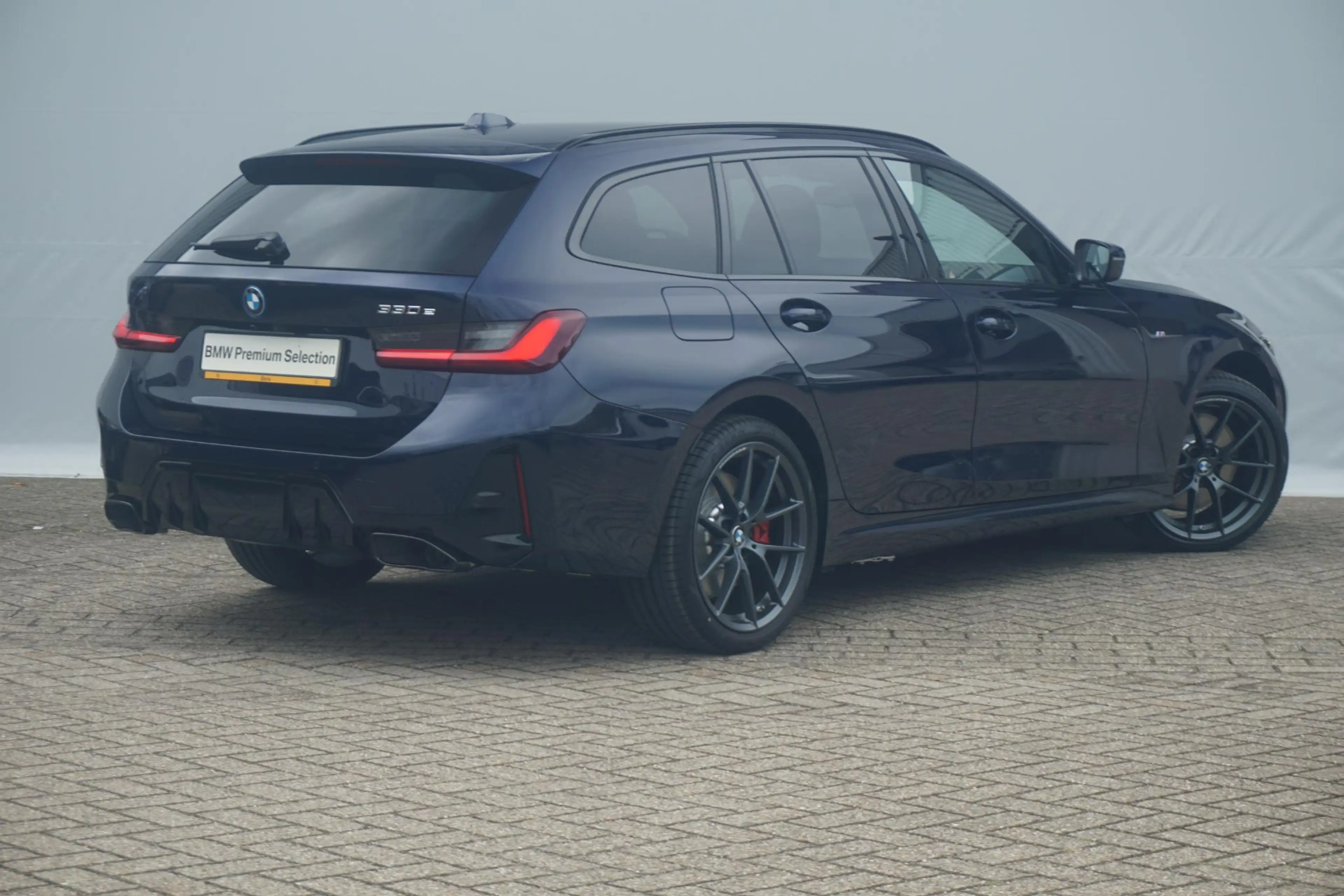 BMW 330 3 Serie Touring 330e | M Sportpakket Pro | Comfort — photo 2
