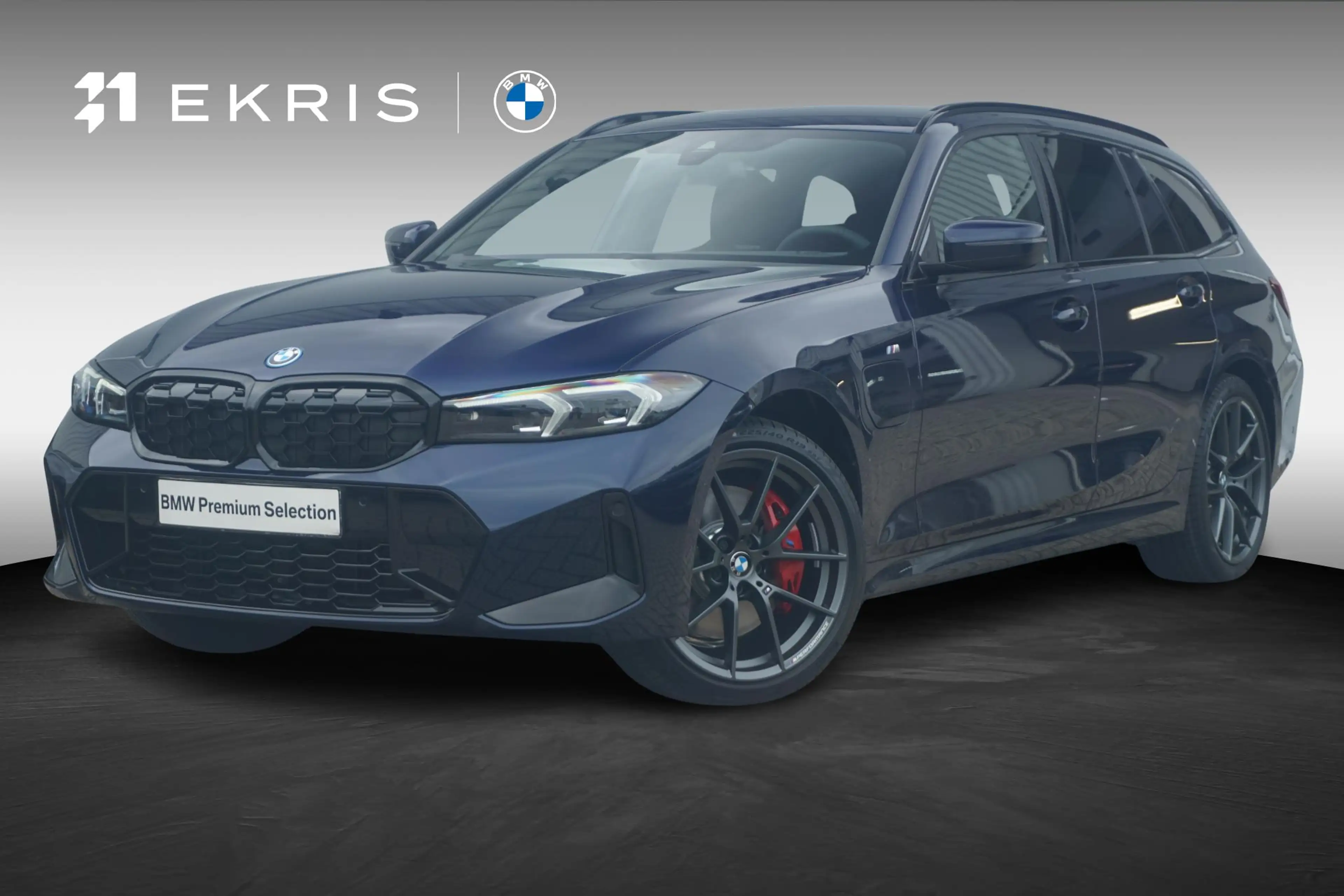 BMW 330 3 Serie Touring 330e | M Sportpakket Pro | Comfort